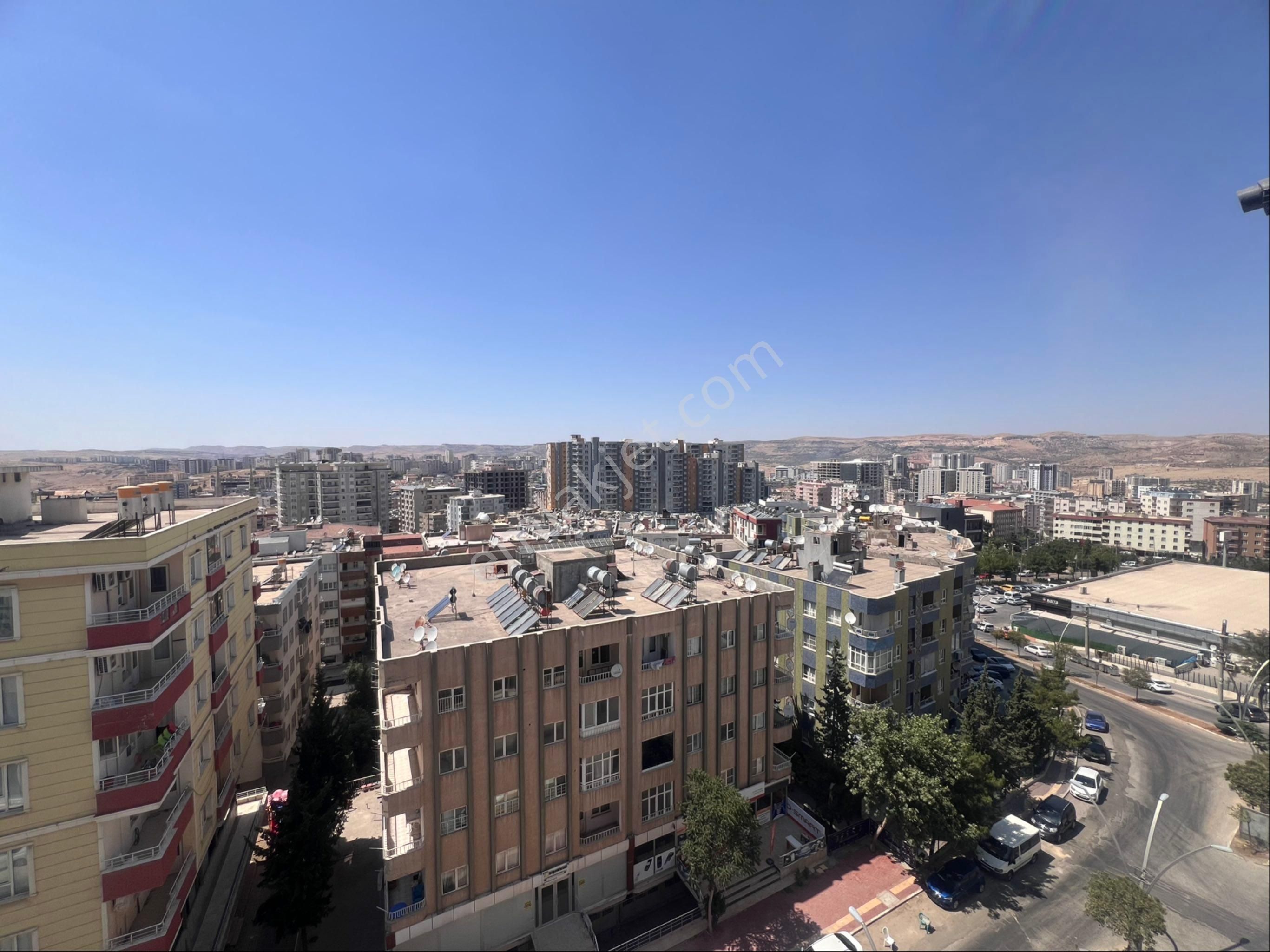 Murat Emlaktan Mardin Manzaralı Full Eşyalı 3+1 Dairemiz Kiralıktır