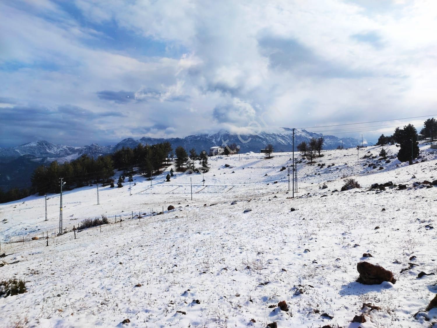 Pozantı Kar Emlaktan Bozkırlı Mevkiinde Doğa Manzaralı Satılık 310 M2 Arsa - Görsel 21