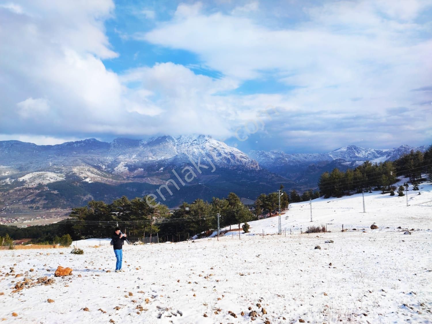 Pozantı Kar Emlaktan Bozkırlı Mevkiinde Doğa Manzaralı Satılık 310 M2 Arsa - Görsel 10