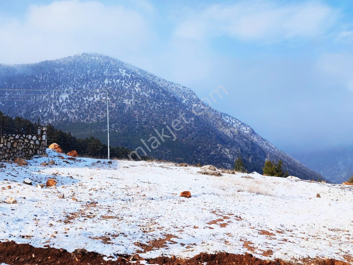 Pozantı Kar Emlaktan Bozkırlı Mevkiinde Doğa Manzaralı Satılık 310 M2 Arsa - Görsel 18