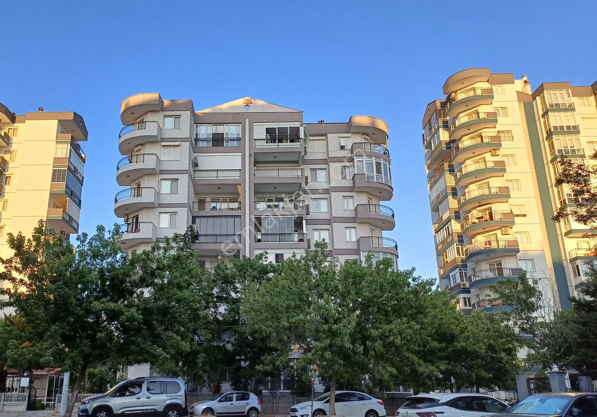 Yeni Girne Yakını Özel Tasarım Full Yapılı Satılık 3+1 Daire