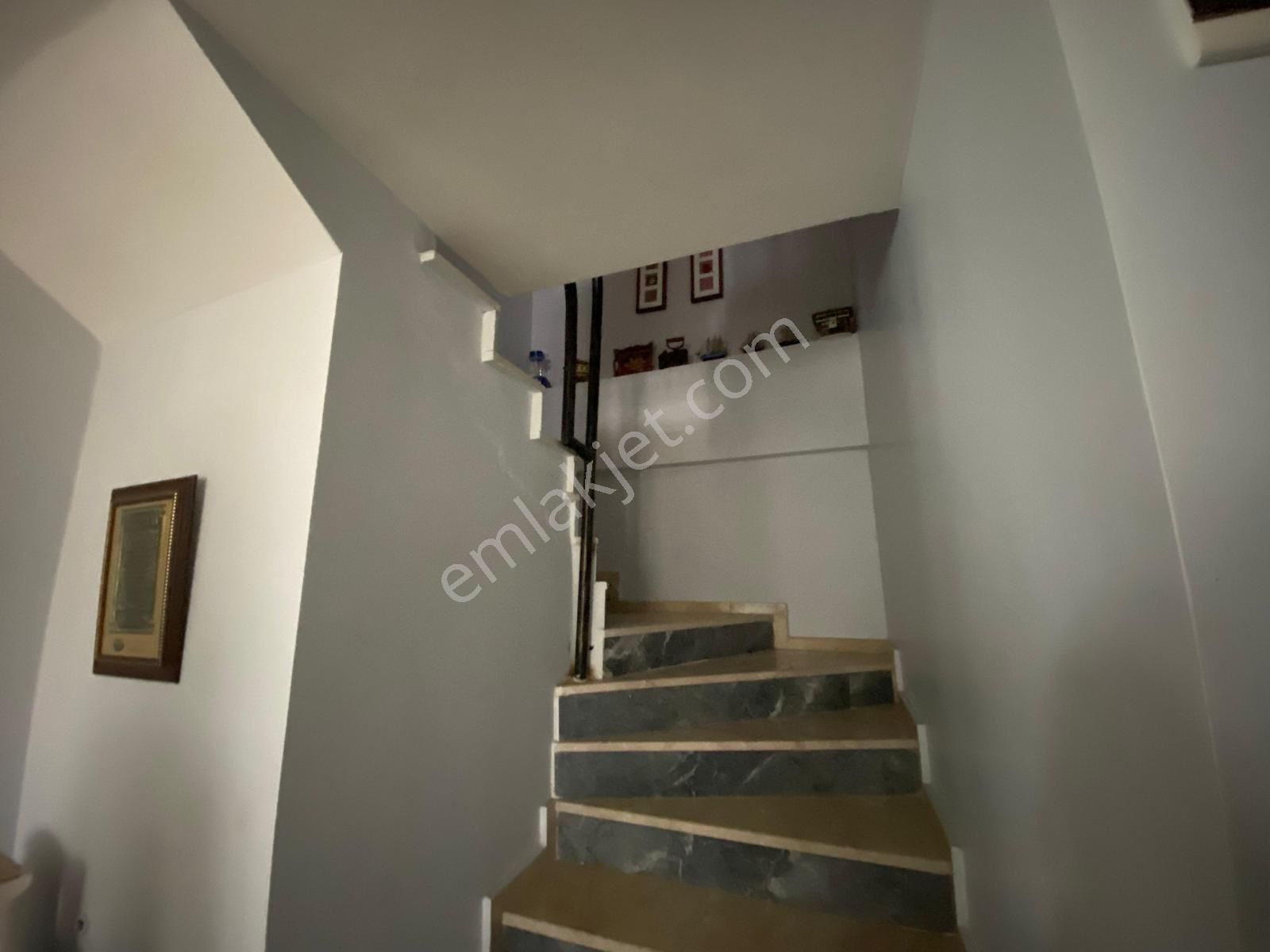 Lidya'dan Mükemmel Konumlu Dubleks Villa Ve 882m2 Arsası - Görsel 12