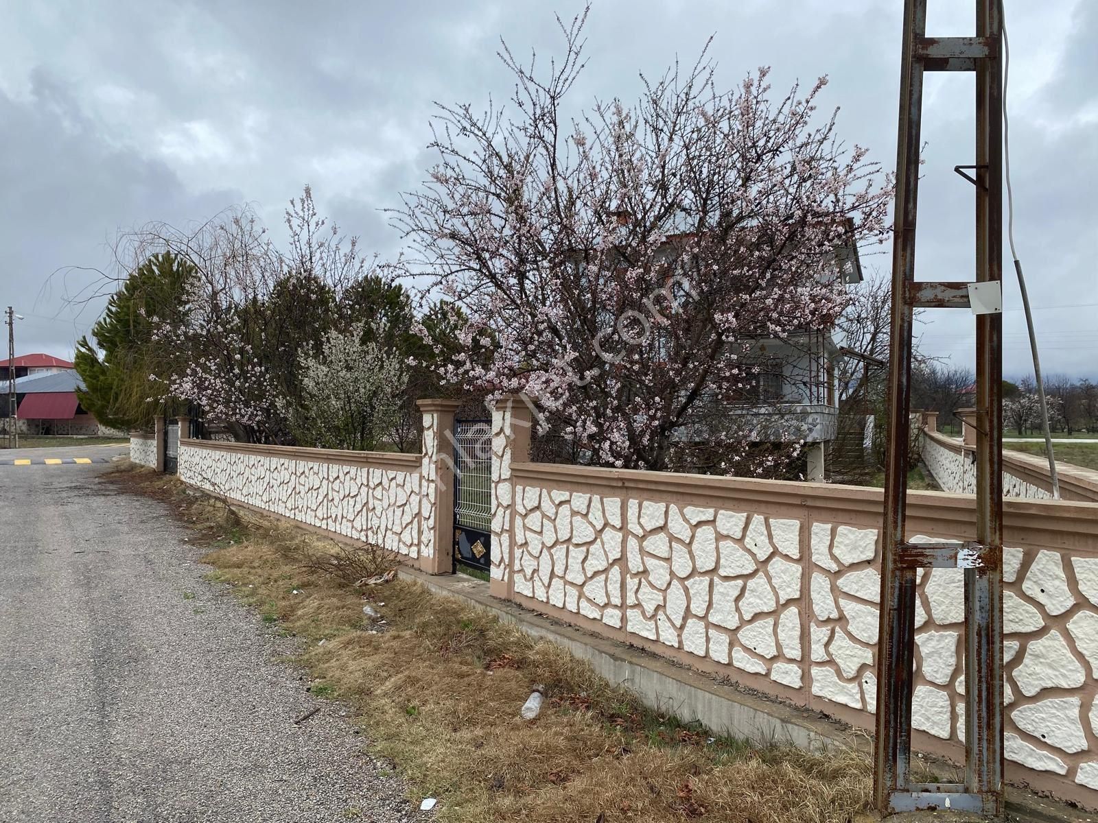 Lidya'dan Mükemmel Konumlu Dubleks Villa Ve 882m2 Arsası - Görsel 22