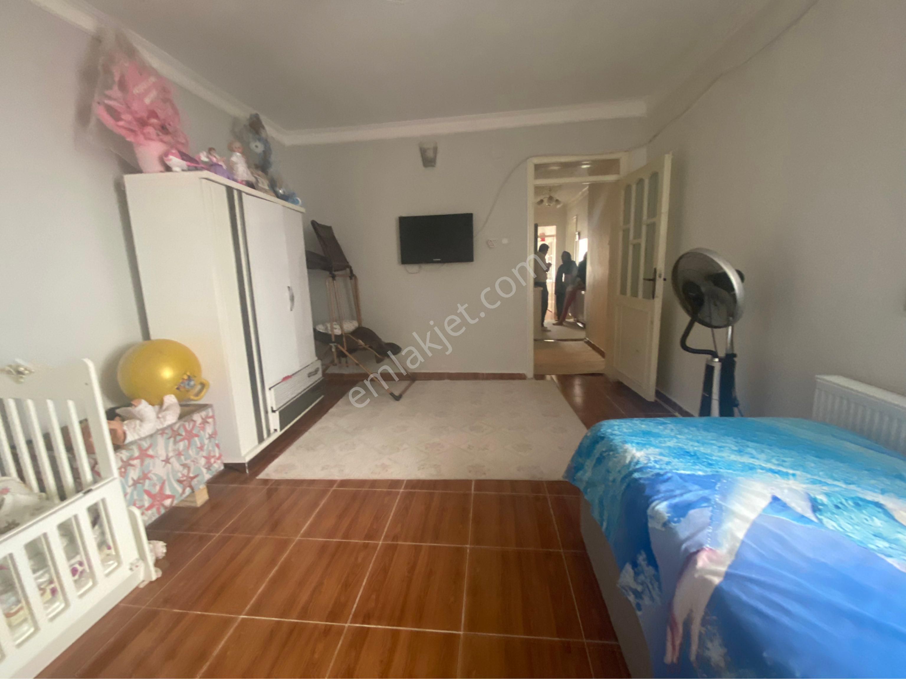 Güneş De 128m Tam Tapu , Garajlı, Doğalgazlı, 2+1, Bakımlı Ev - Görsel 26