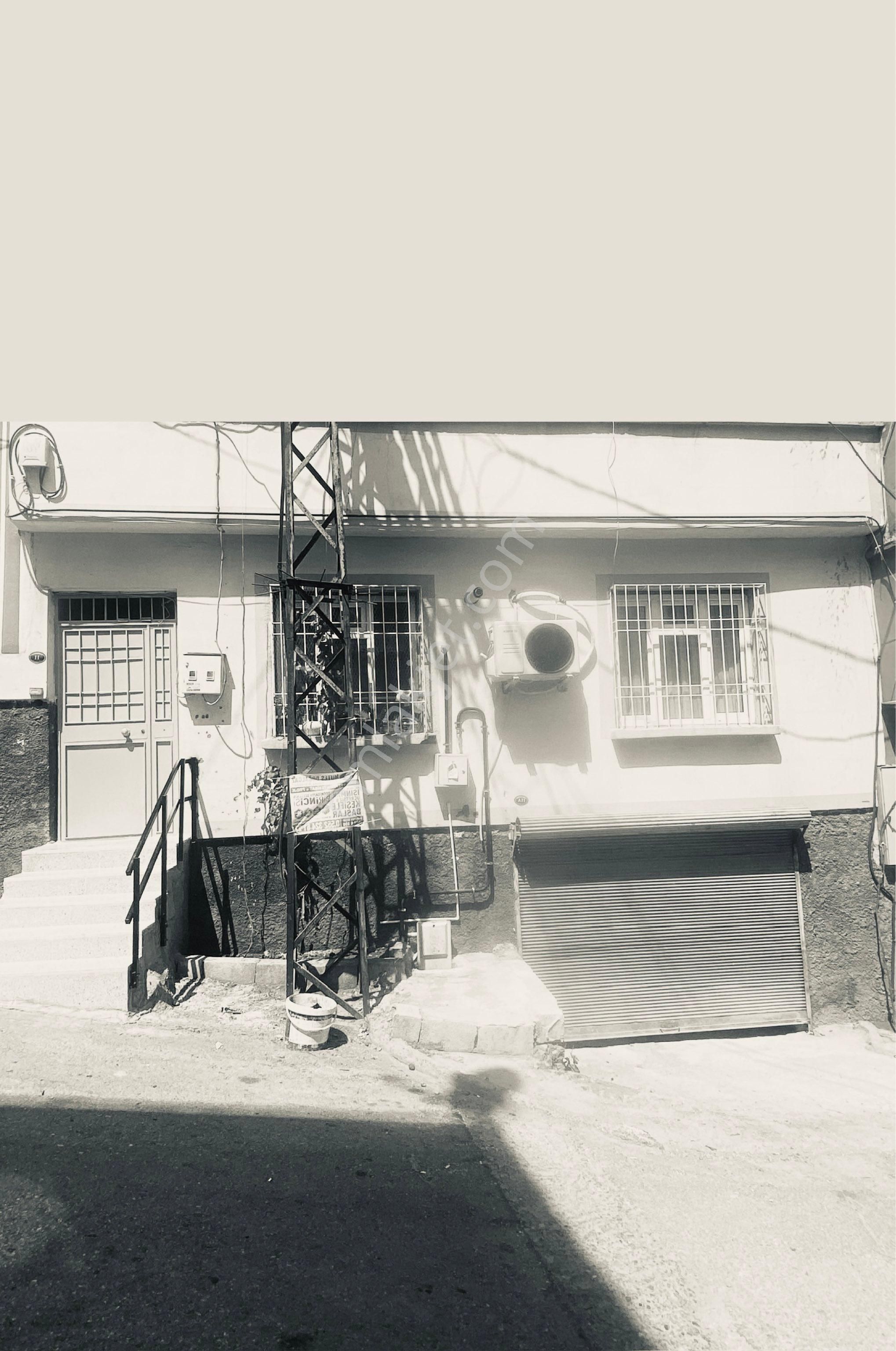 Güneş De 128m Tam Tapu , Garajlı, Doğalgazlı, 2+1, Bakımlı Ev