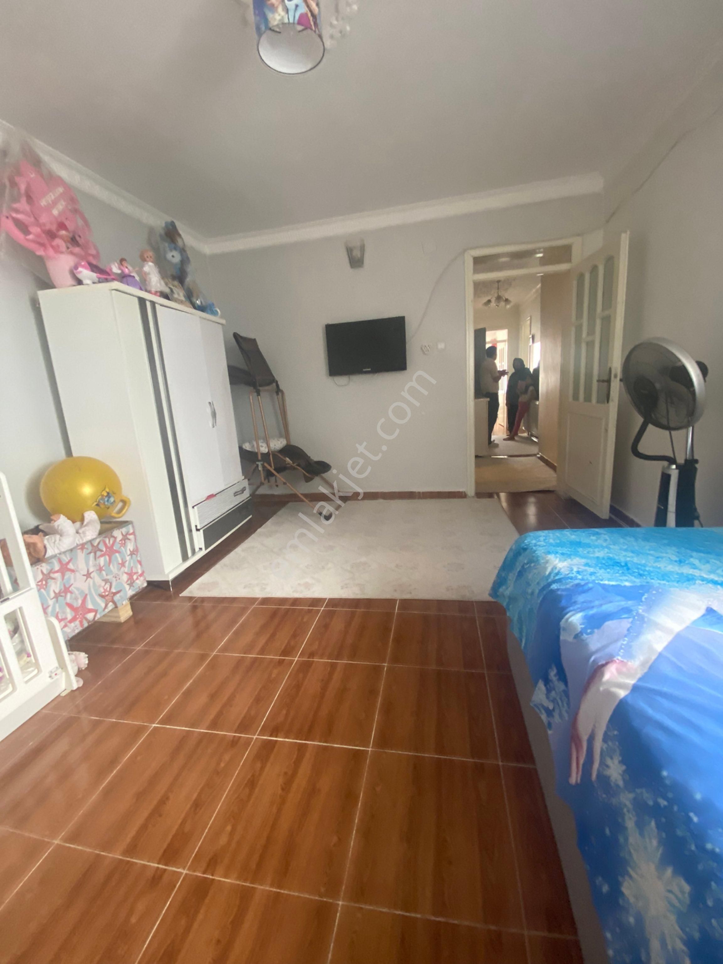 Güneş De 128m Tam Tapu , Garajlı, Doğalgazlı, 2+1, Bakımlı Ev - Görsel 13