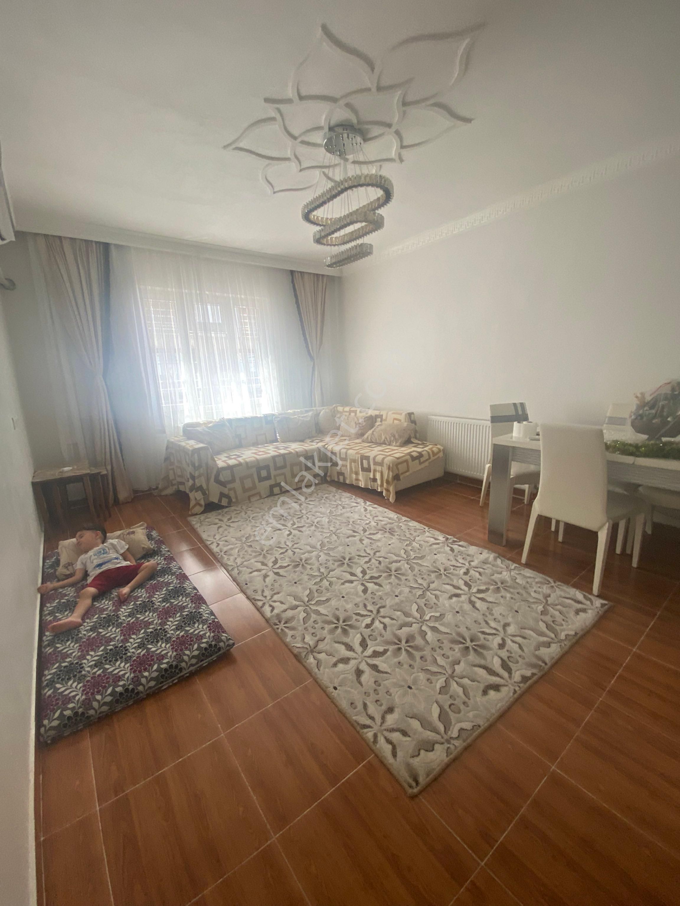 Güneş De 128m Tam Tapu , Garajlı, Doğalgazlı, 2+1, Bakımlı Ev - Görsel 4