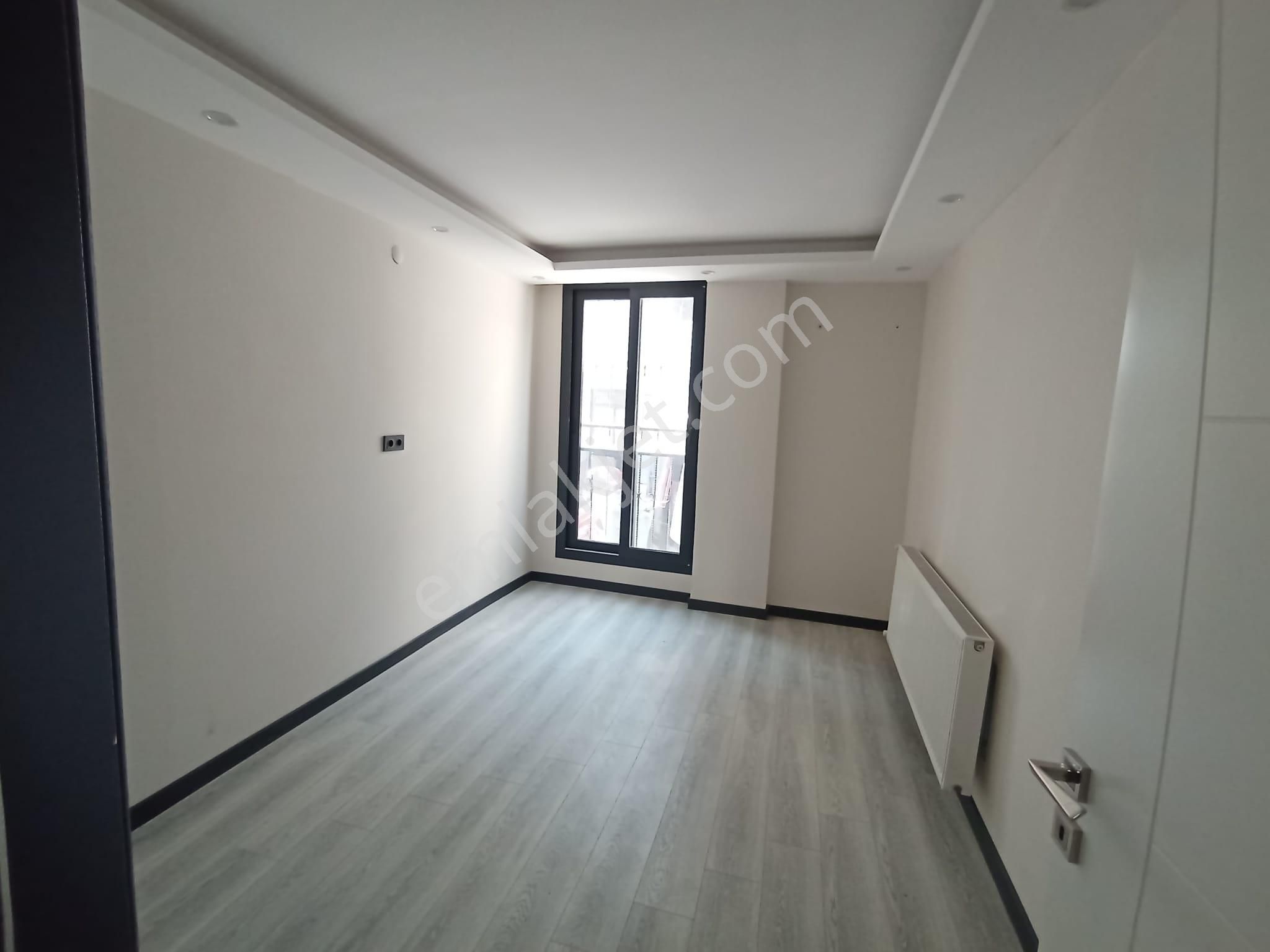 Karabağlar Sevgi Mah. 2+1 95 M2 Doğalğazlı Kiralık Ev - Görsel 2