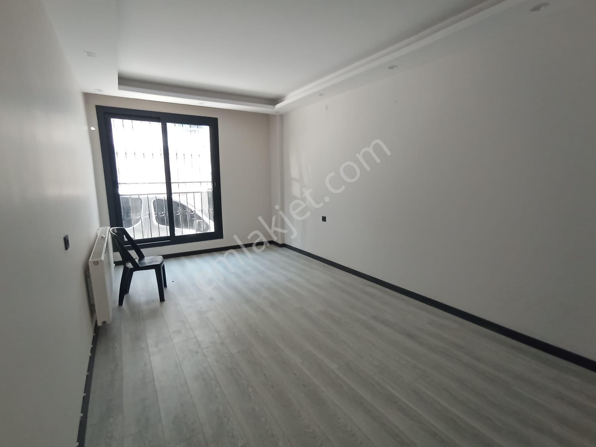 Karabağlar Sevgi Mah. 2+1 95 M2 Doğalğazlı Kiralık Ev - Görsel 3