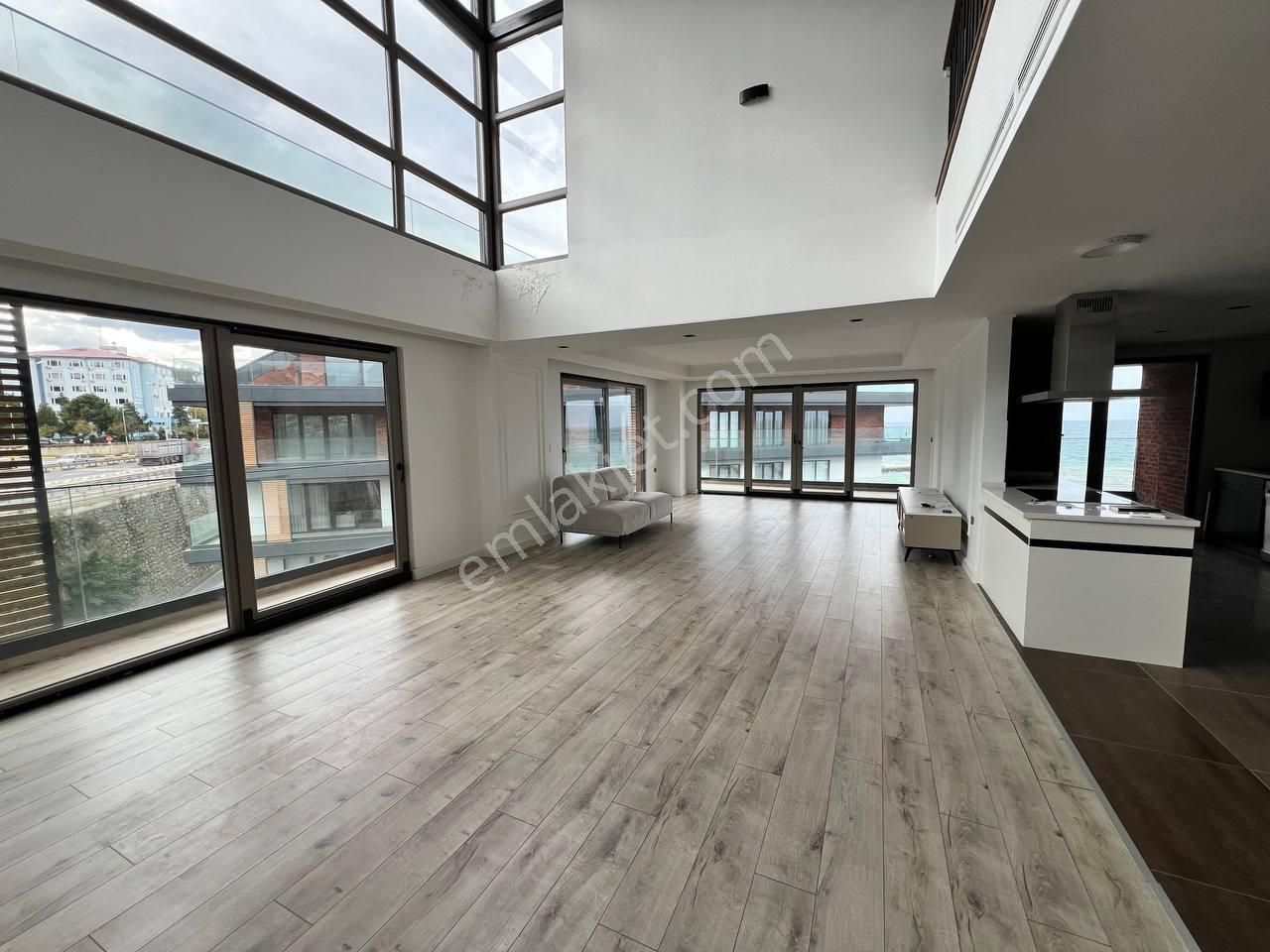 Kayı Trabzon'da 5+2 Deniz Manzaralı Satılık Penthouse Daire - Görsel 7