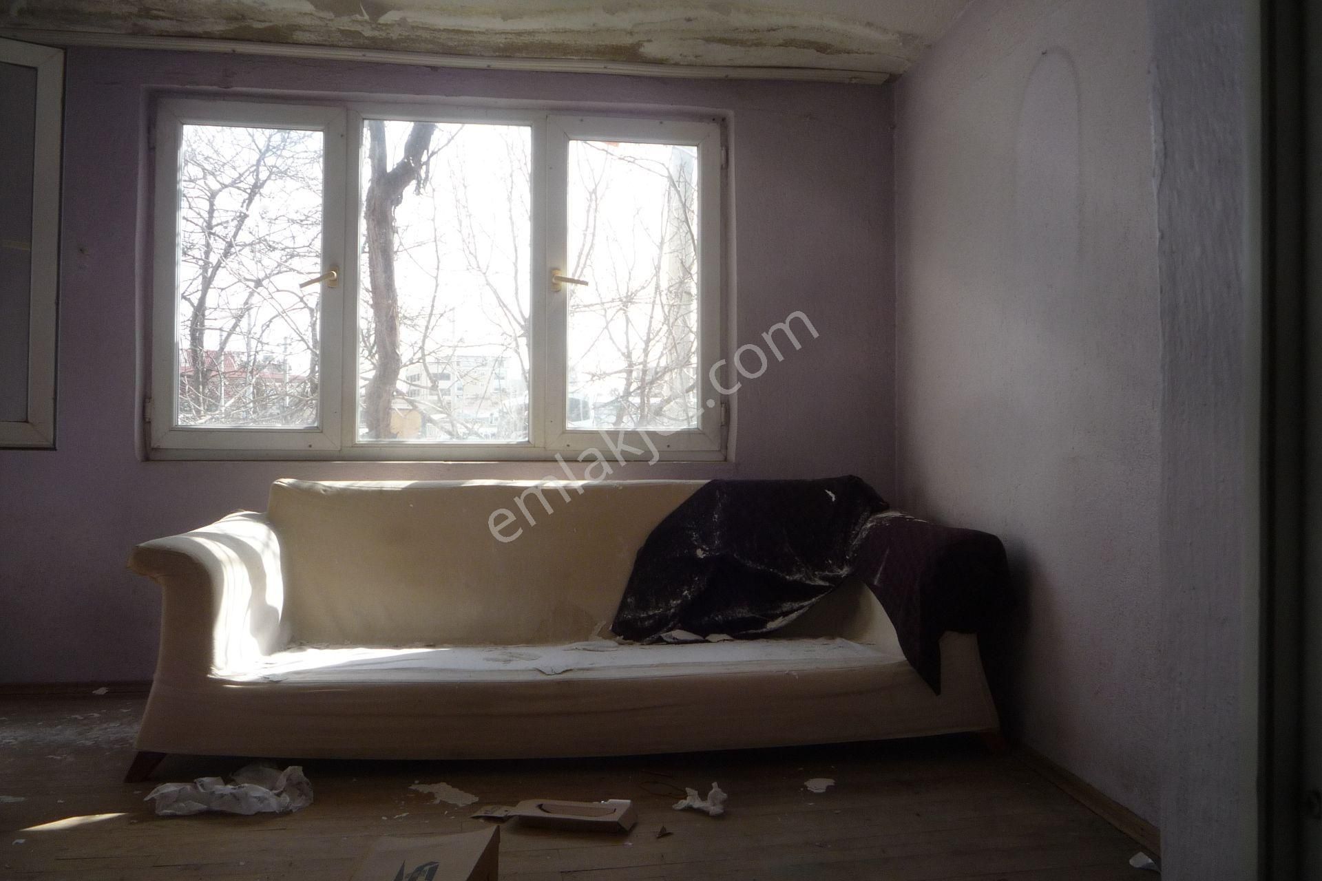 İzmir Torbalı Gold Emlaktan Satılık Mustakil Bahçeli Ev - Görsel 11