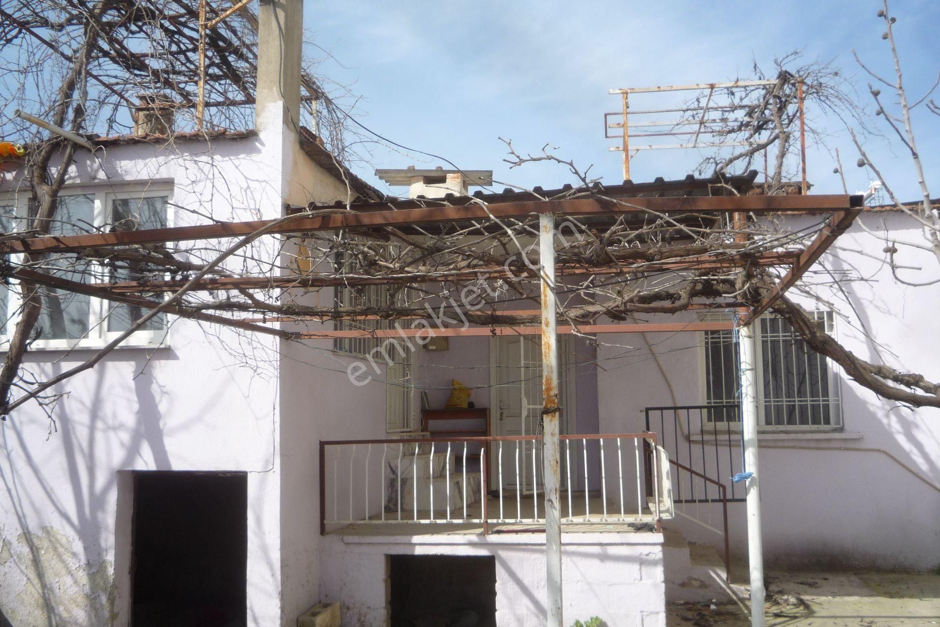 İzmir Torbalı Gold Emlaktan Satılık Mustakil Bahçeli Ev - Görsel 5