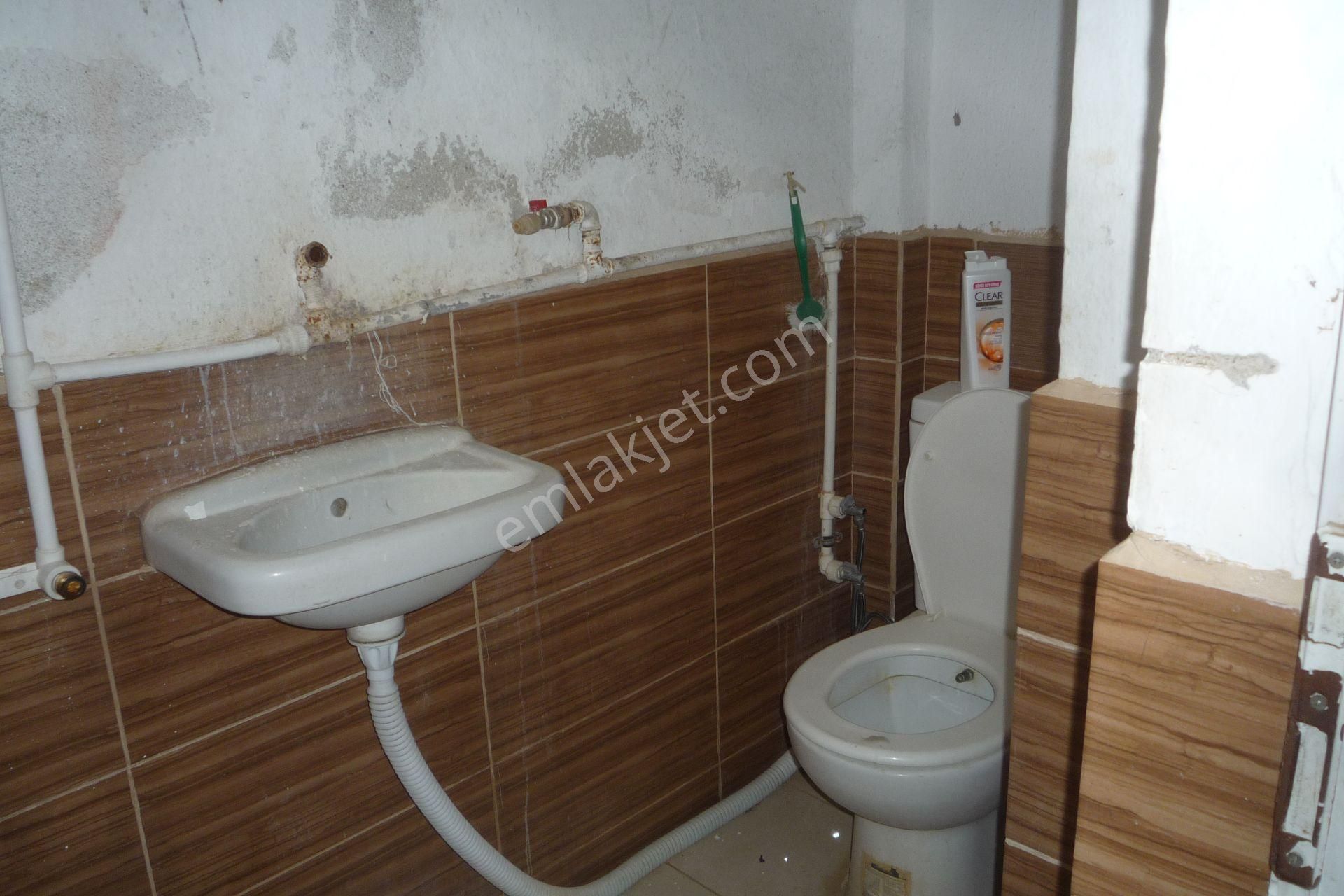 İzmir Torbalı Gold Emlaktan Satılık Mustakil Bahçeli Ev - Görsel 9