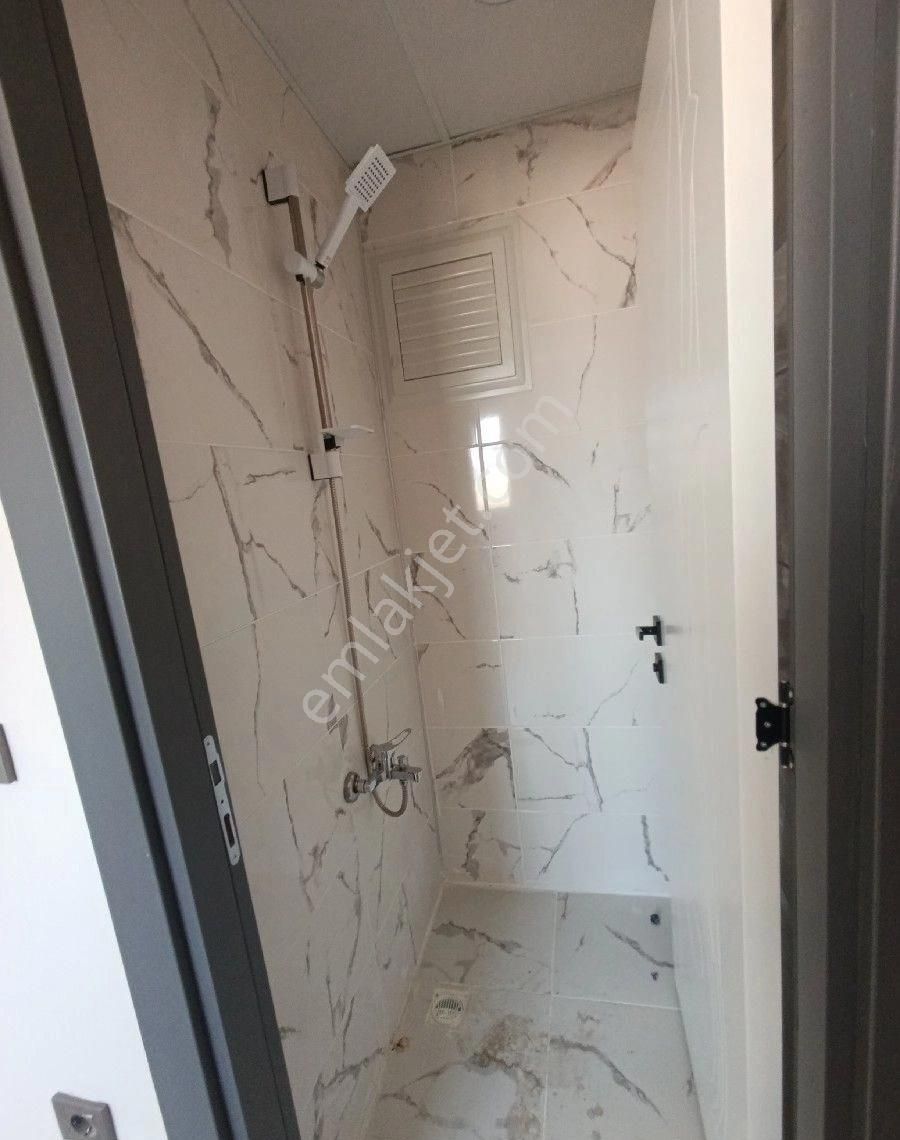 Satlik 2+1 Daire Saricamin En Guzel Yerinde Hasarsiz Sifir Daire Ana Yol İşlek Cad - Görsel 28