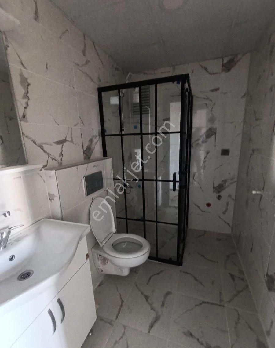 Satlik 2+1 Daire Saricamin En Guzel Yerinde Hasarsiz Sifir Daire Ana Yol İşlek Cad - Görsel 15