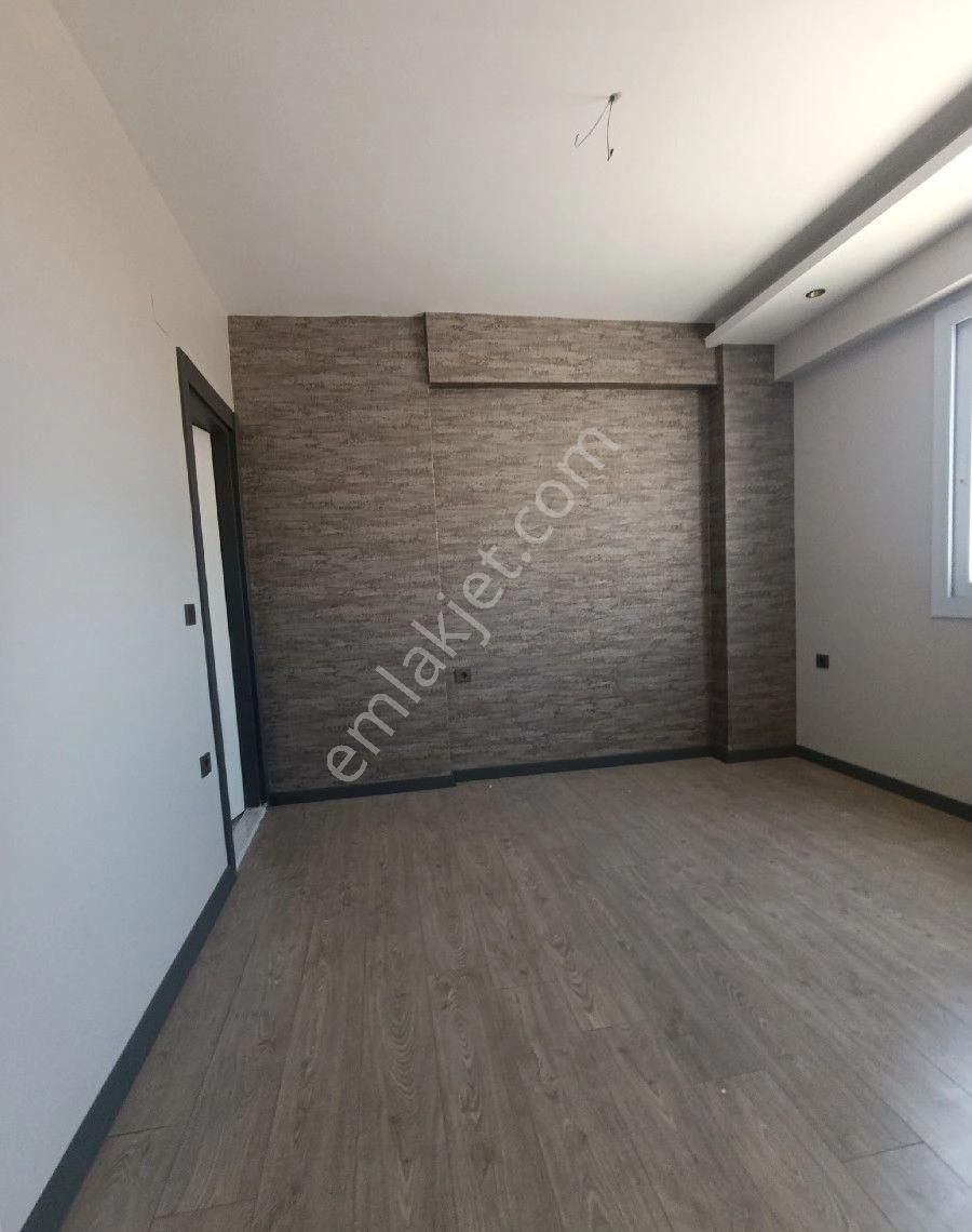 Satlik 2+1 Daire Saricamin En Guzel Yerinde Hasarsiz Sifir Daire Ana Yol İşlek Cad - Görsel 22