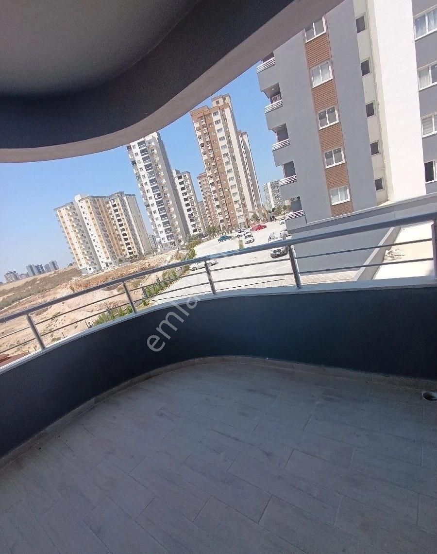 Satlik 2+1 Daire Saricamin En Guzel Yerinde Hasarsiz Sifir Daire Ana Yol İşlek Cad - Görsel 24