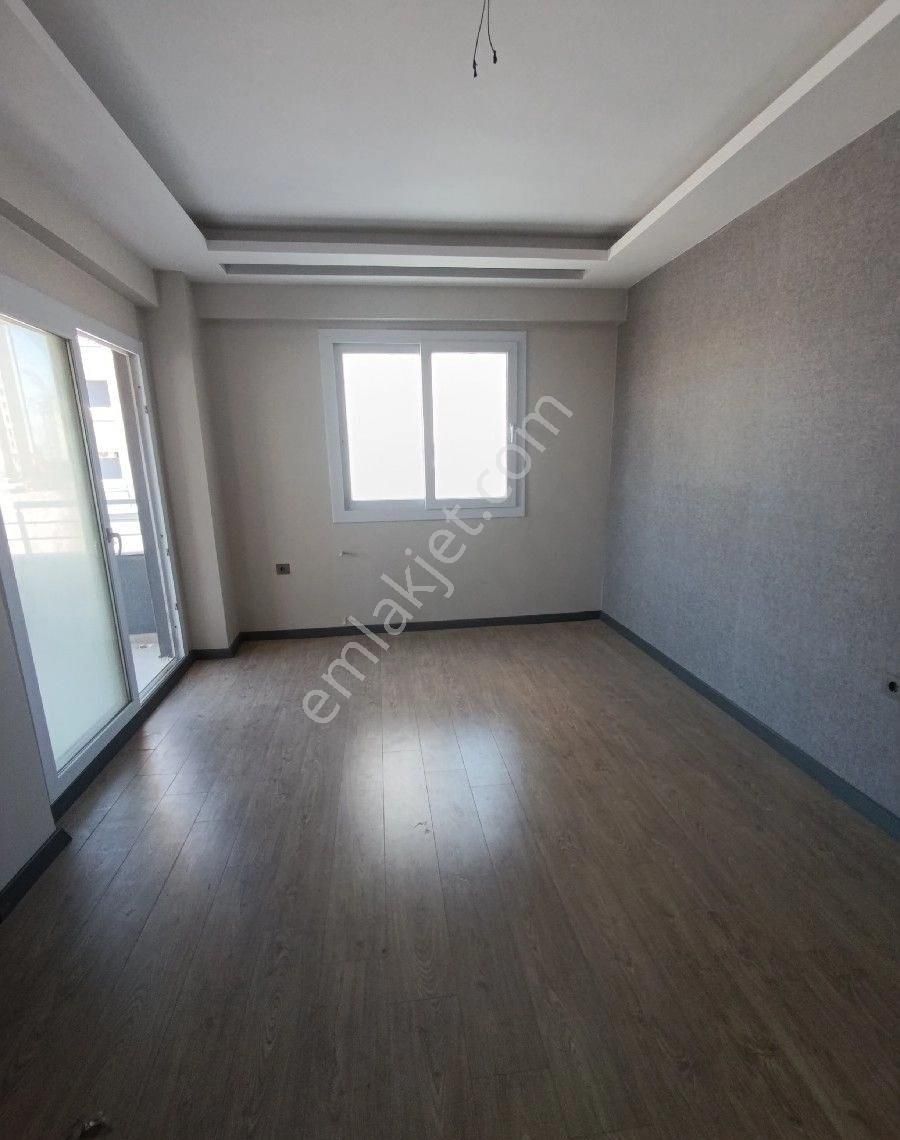 Satlik 2+1 Daire Saricamin En Guzel Yerinde Hasarsiz Sifir Daire Ana Yol İşlek Cad - Görsel 10