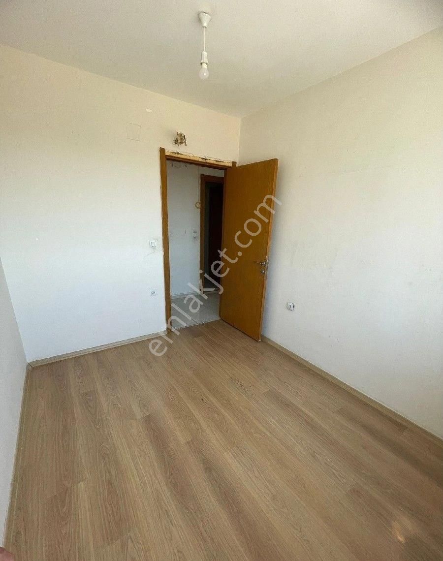 Satılık Adakent Emlakdan Sariçam Gültepe De Satlik 3+1 Daire Hasarsiz K.mutfak Site İcinde - Görsel 5