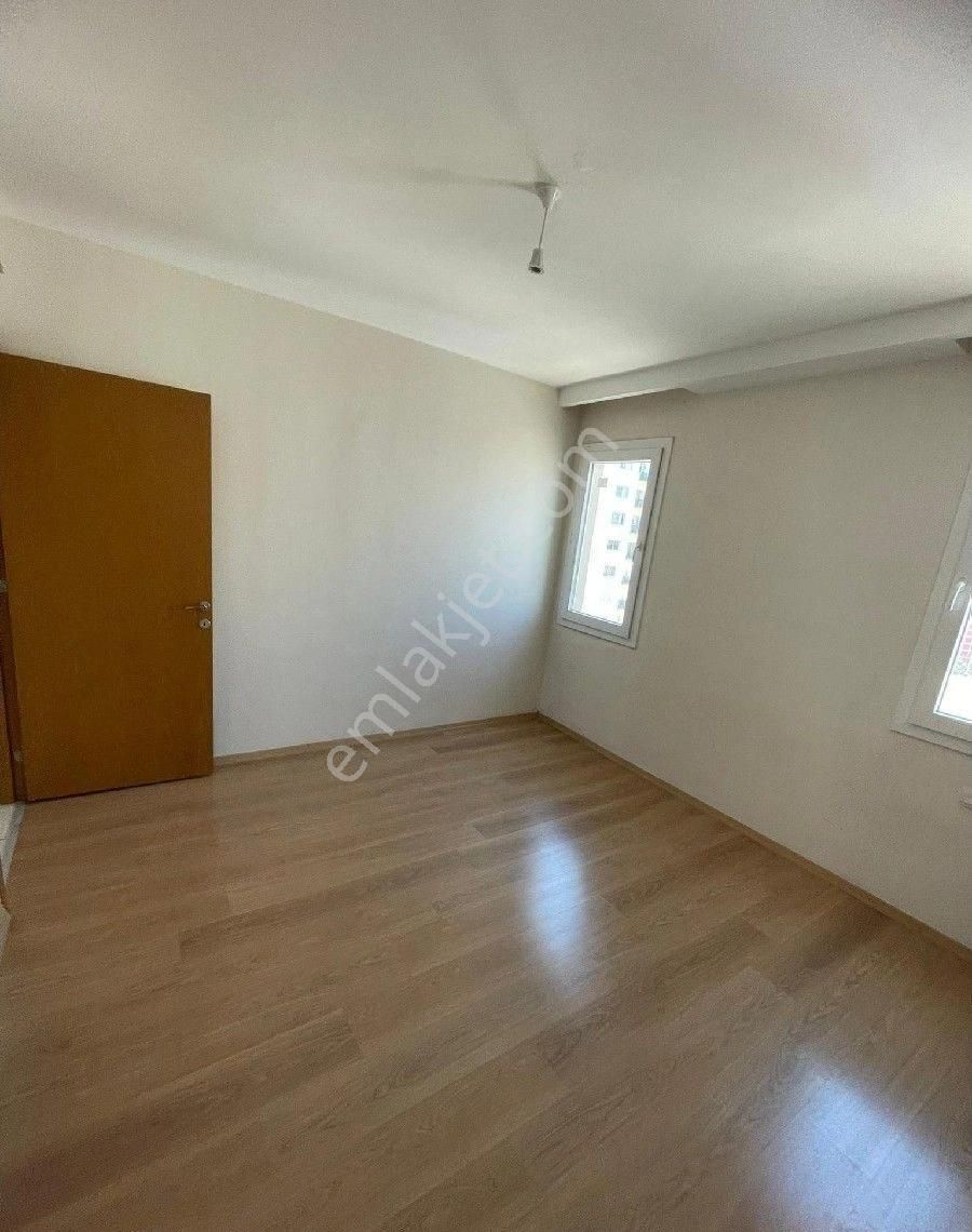 Satılık Adakent Emlakdan Sariçam Gültepe De Satlik 3+1 Daire Hasarsiz K.mutfak Site İcinde - Görsel 15