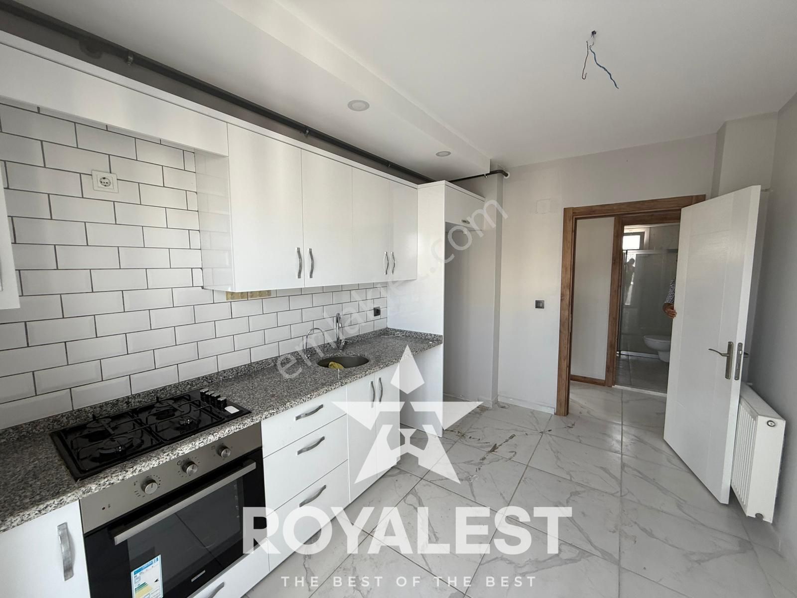 Royalest’ten 3+1 Kiralık Adananın En Çok Esen Dairesi