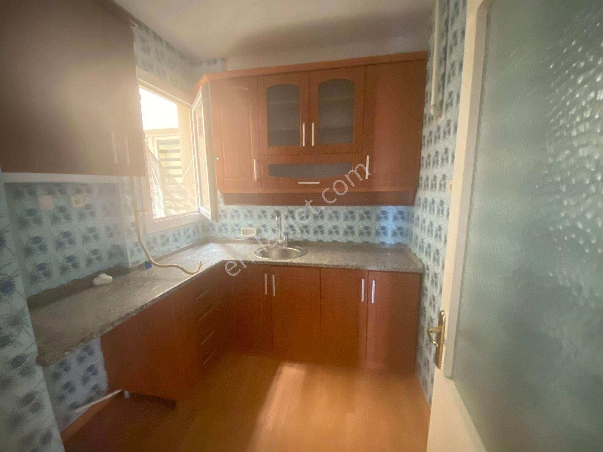 Buca Laleli Mahde 2+1 90m2 Doğalgazlı Havadar Kiralık Daire - Görsel 19