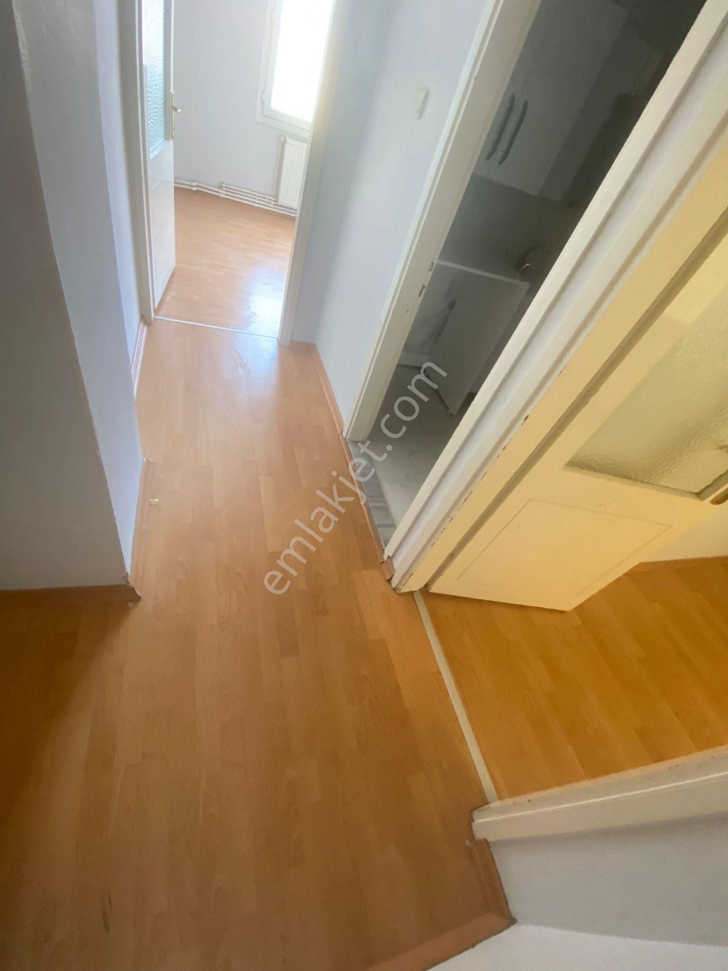 Buca Laleli Mahde 2+1 90m2 Doğalgazlı Havadar Kiralık Daire - Görsel 20