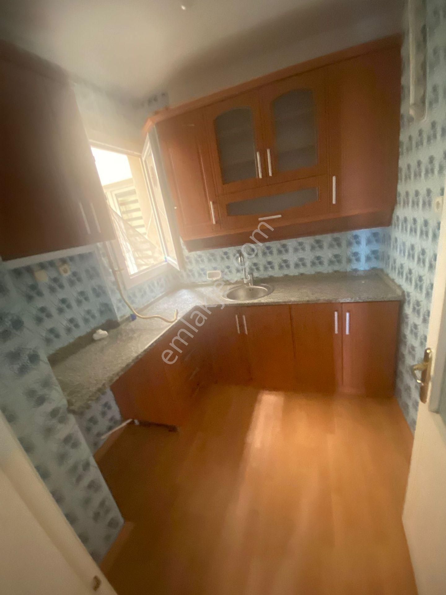 Buca Laleli Mahde 2+1 90m2 Doğalgazlı Havadar Kiralık Daire - Görsel 18
