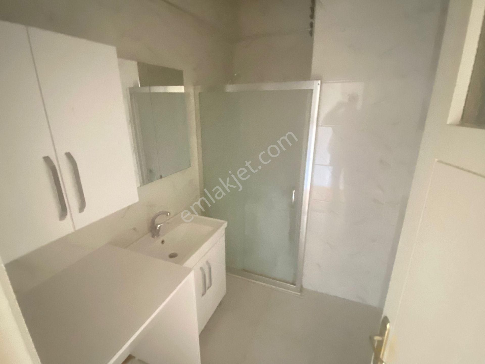 Buca Laleli Mahde 2+1 90m2 Doğalgazlı Havadar Kiralık Daire - Görsel 22