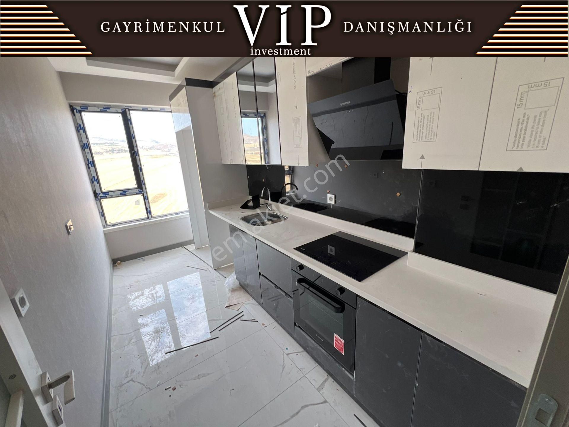 Yenimahalle Yuvaköyde Bağımsız Mutfak 2+1 Satılık Daire