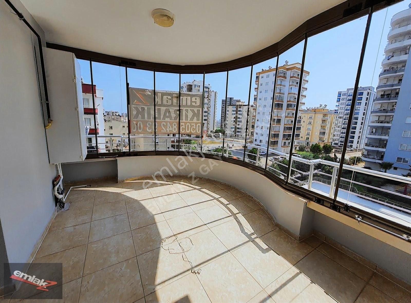 Ｆｉｒｓａｔokan Merzeci De 3+1 Arakat Havuzlu Site İçi Satılık Daire