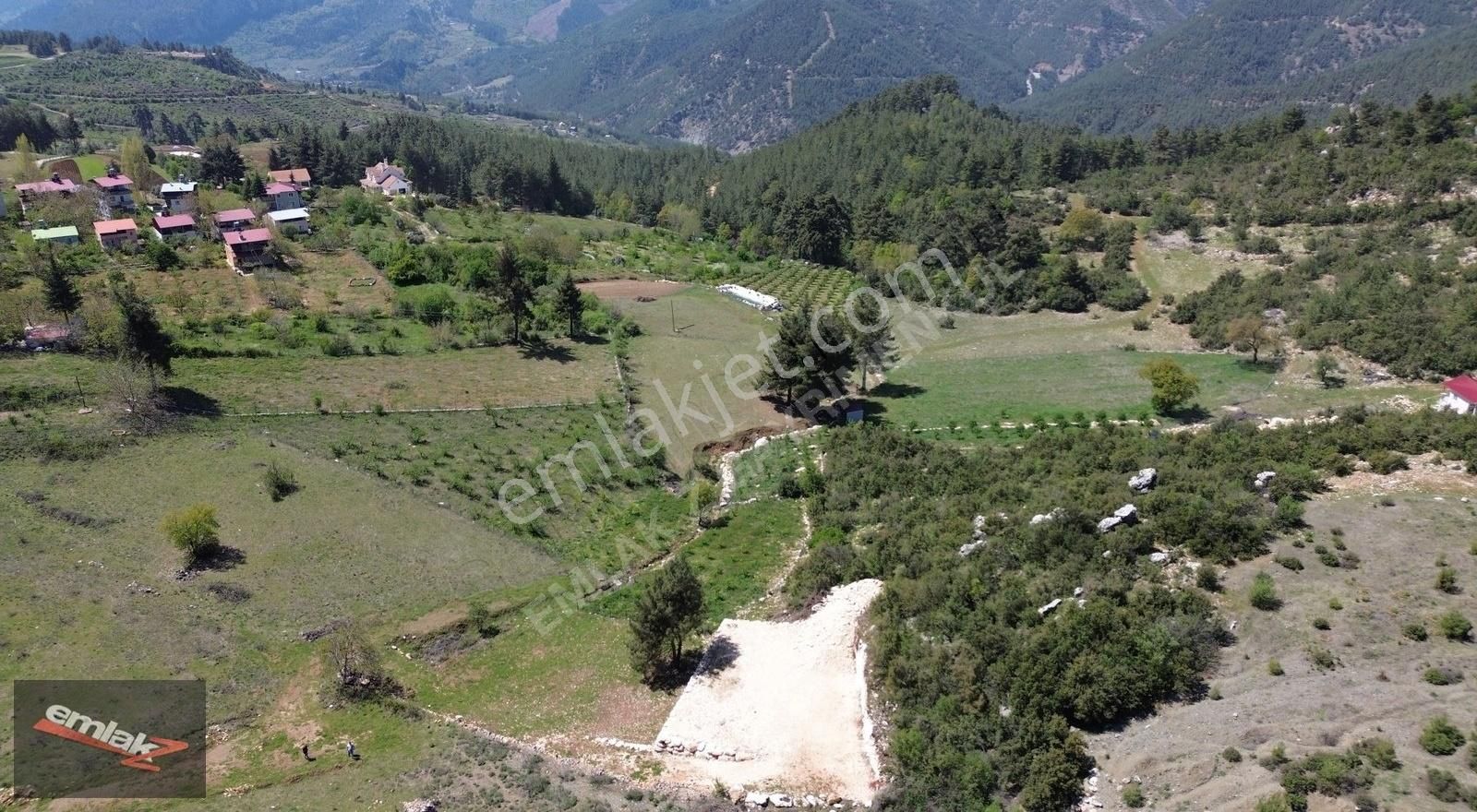 Emlak Z'den Toroslar Aladağ Mah.de Tek Tapu Satılık 1324 M2 Arsa - Görsel 4