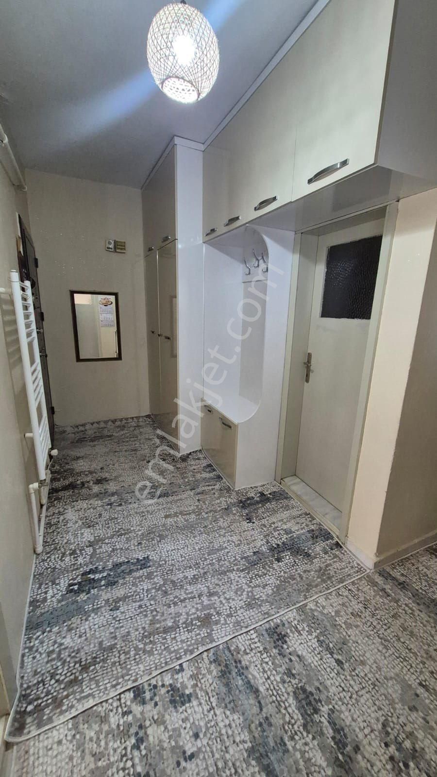 Dinamikten Gazi Mahallesinde Satlık Garajlı Daire - Görsel 12