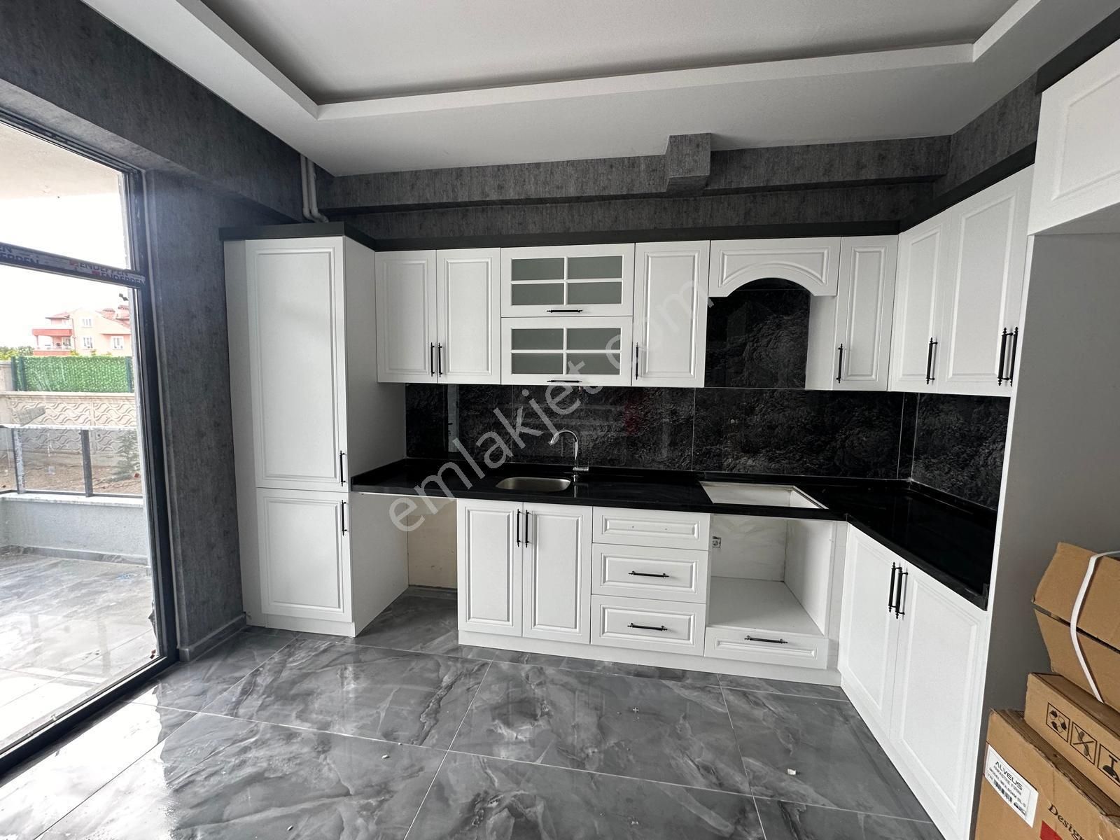 Meram Lale Bahçede Site İçi Oturuma Hazır 5+1 Müstakil Villa