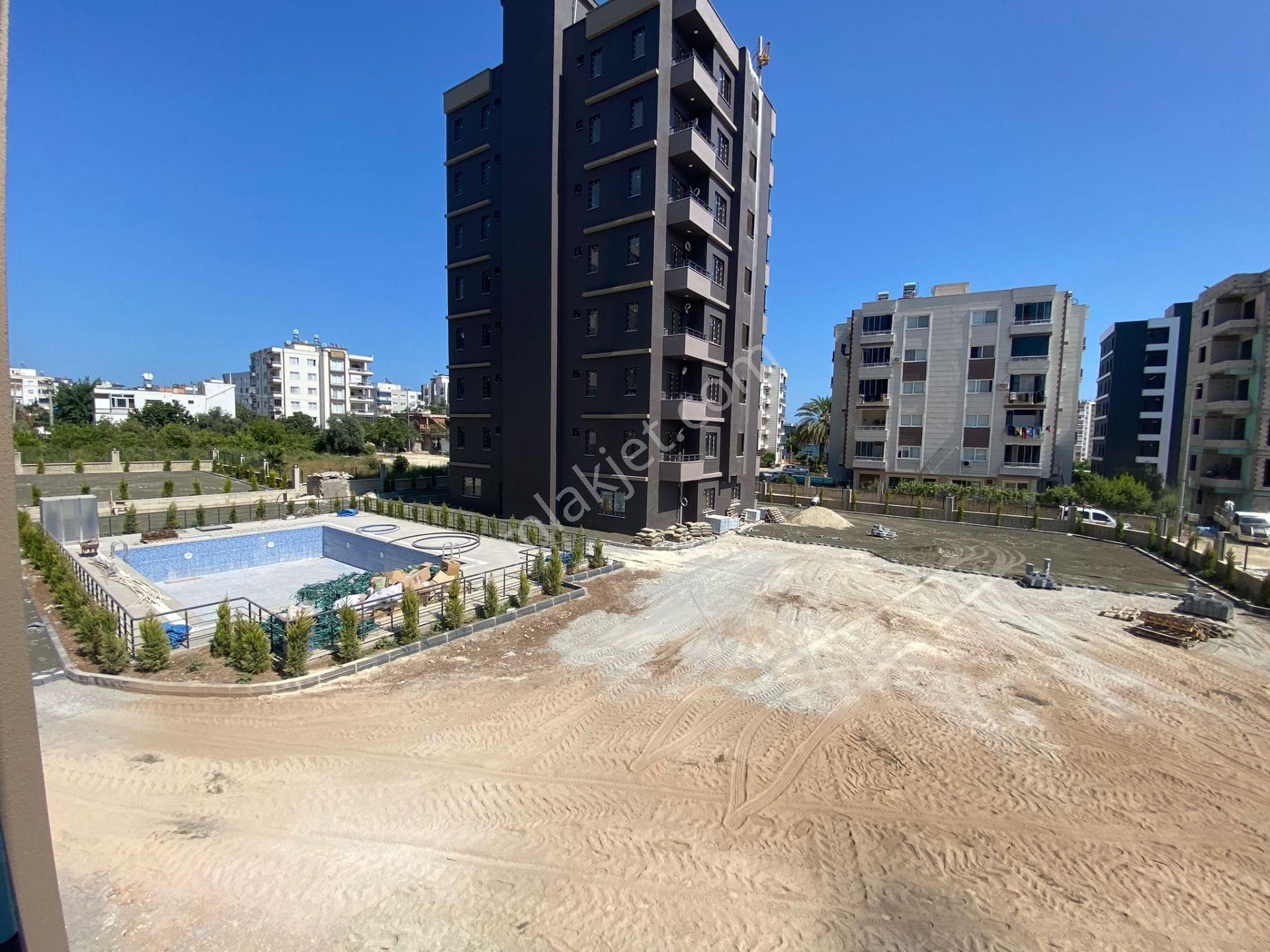 Mountaın Gayrimenkul'den Davultepe'de Kiralık 2,5+1 Daire