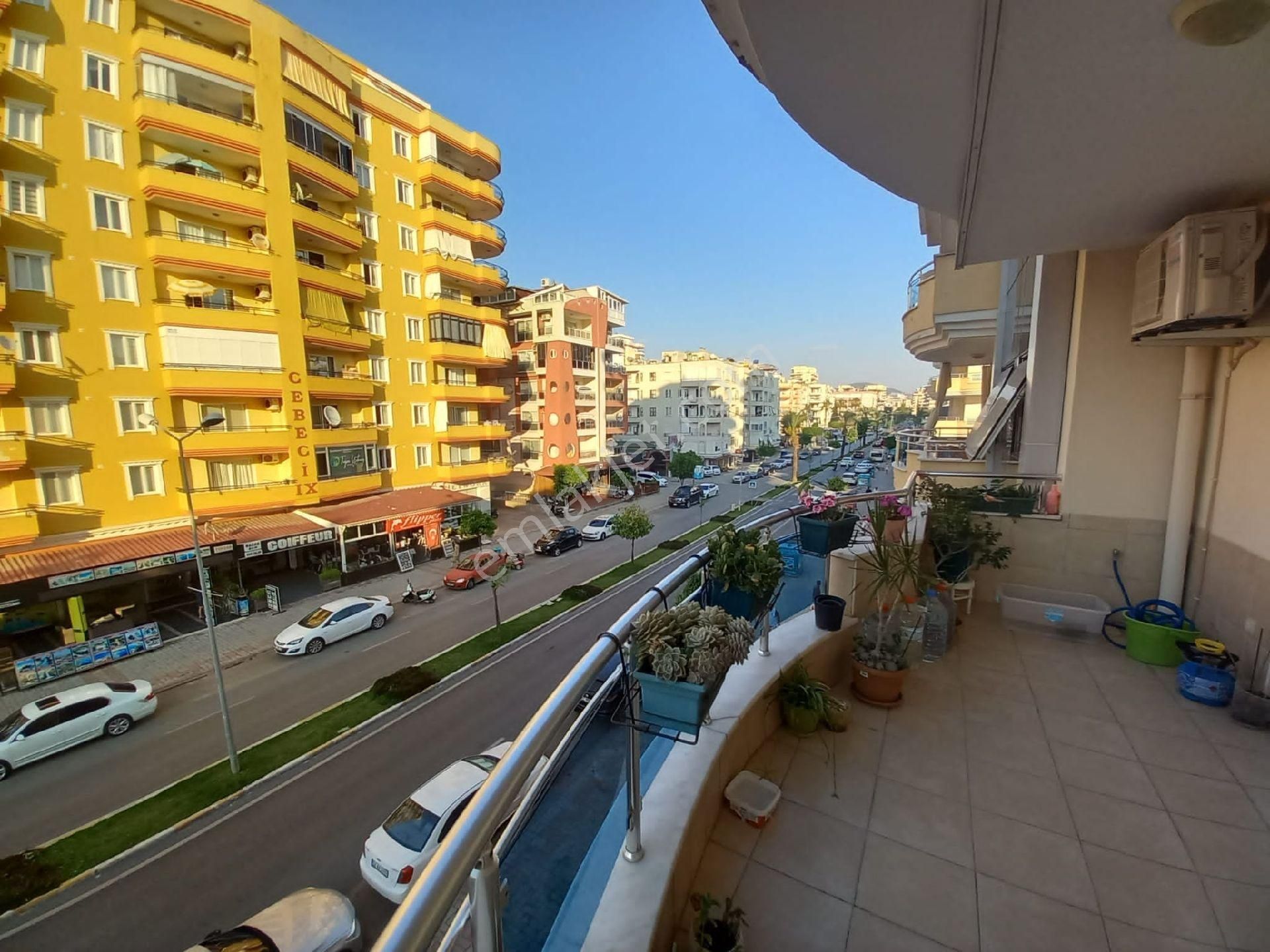 Alanya Mahmutlar Barbaros Caddesi Üzeri Havuzlu 2+1 - Görsel 11