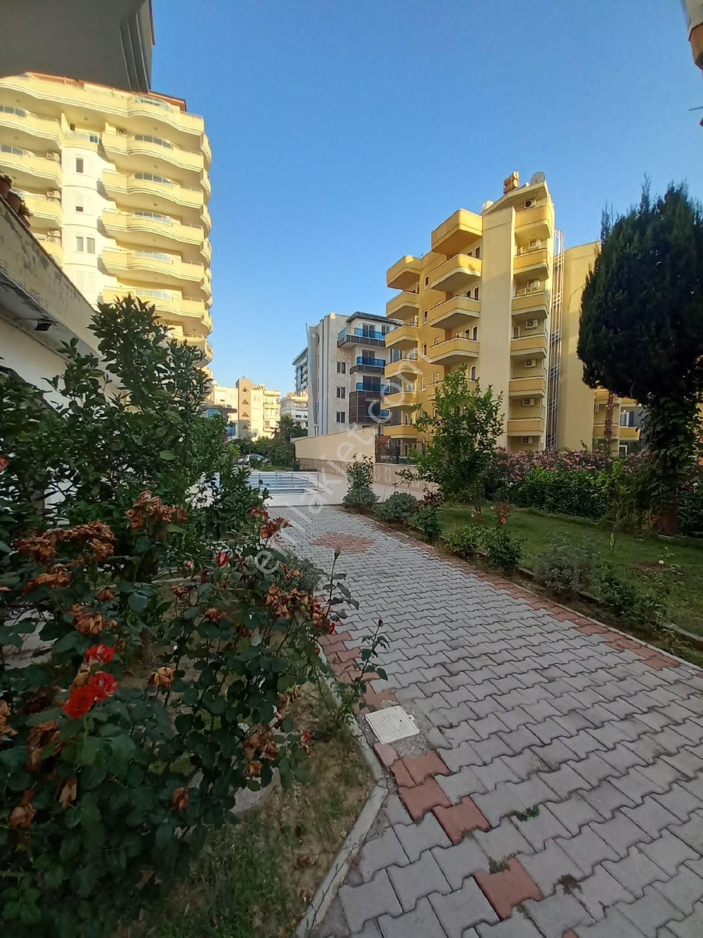Alanya Mahmutlar Barbaros Caddesi Üzeri Havuzlu 2+1 - Görsel 4
