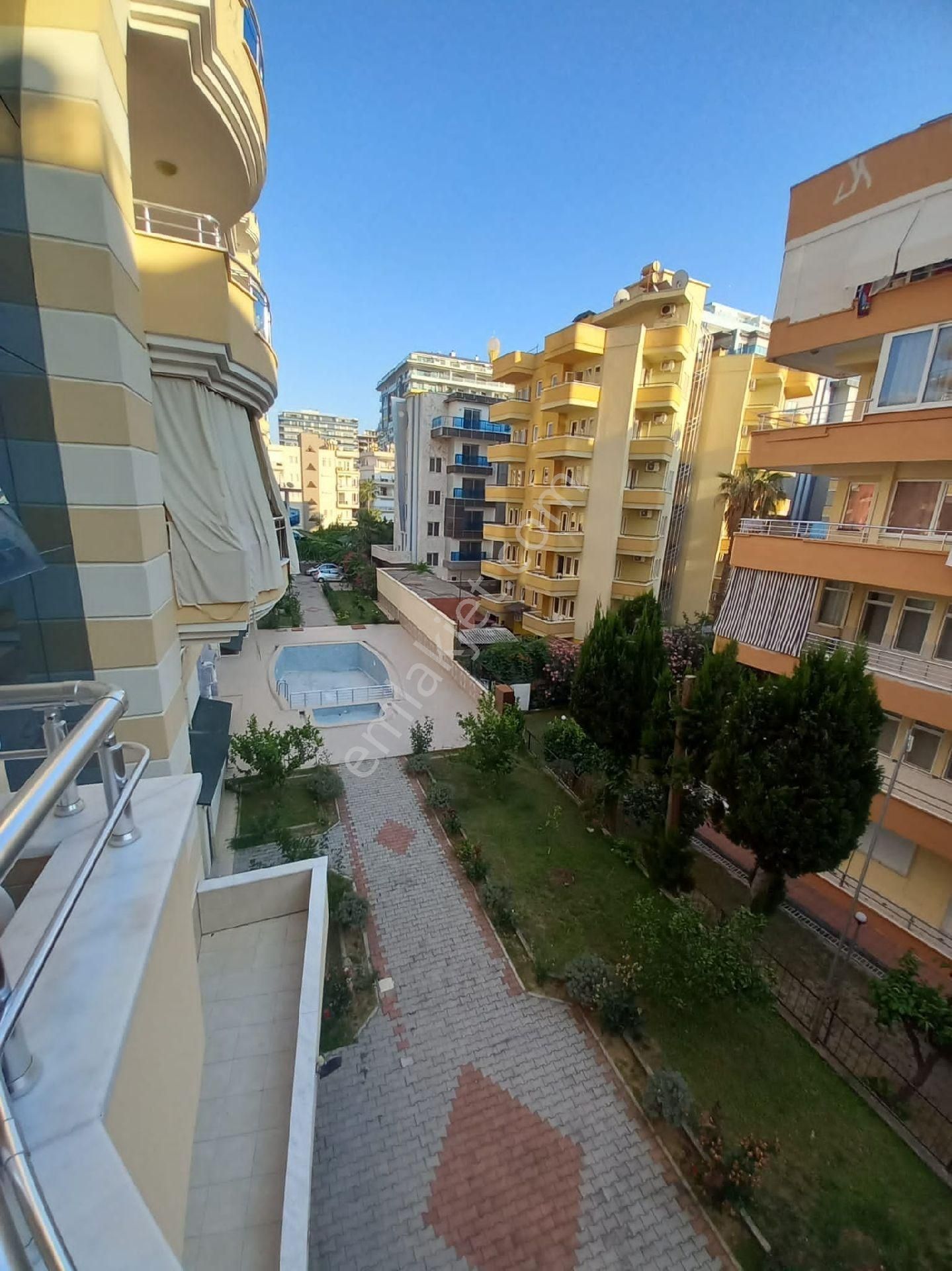Alanya Mahmutlar Barbaros Caddesi Üzeri Havuzlu 2+1 - Görsel 6