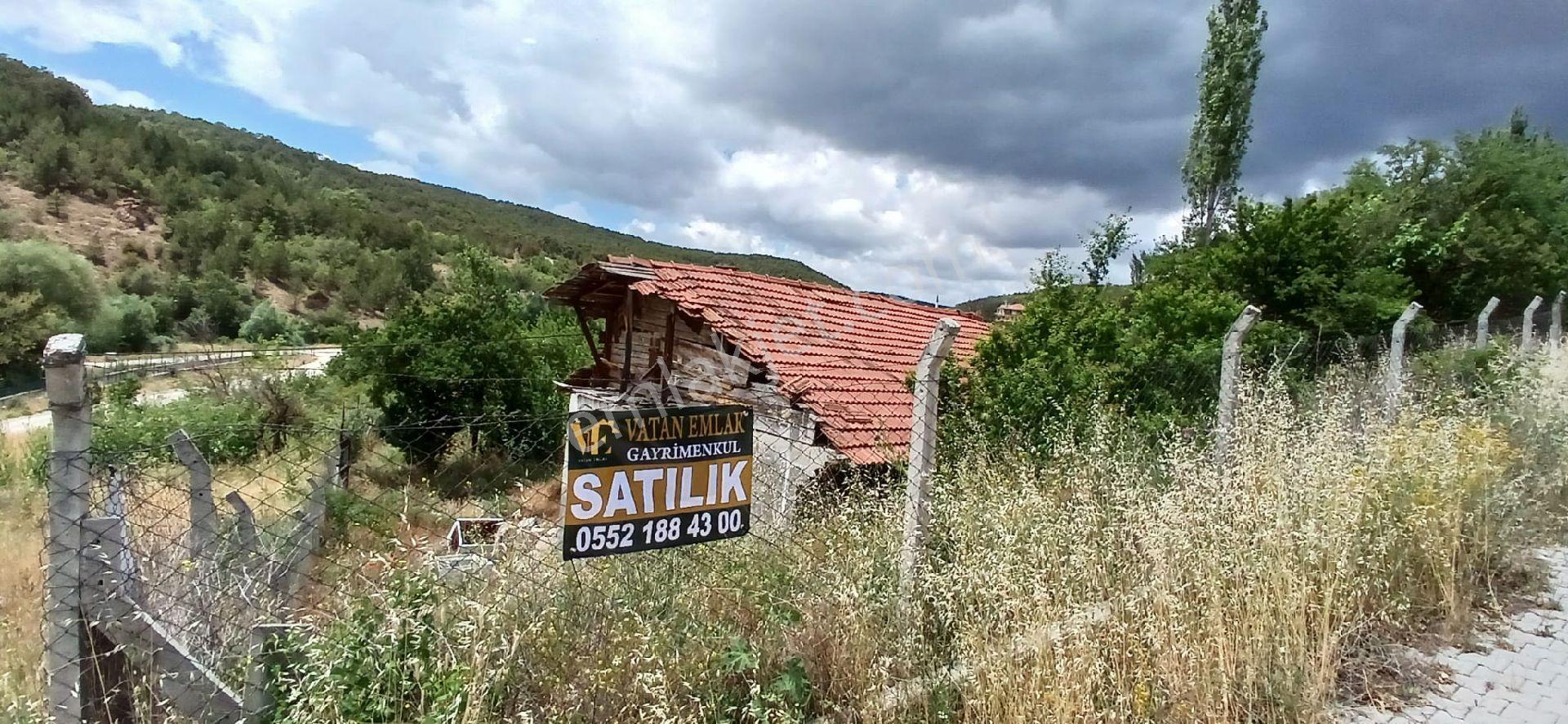 Vatan Emlakdan Ilıca Kaplıcalarında Hamamlara Yakın Satılık Bina Veya Arsa - Görsel 10