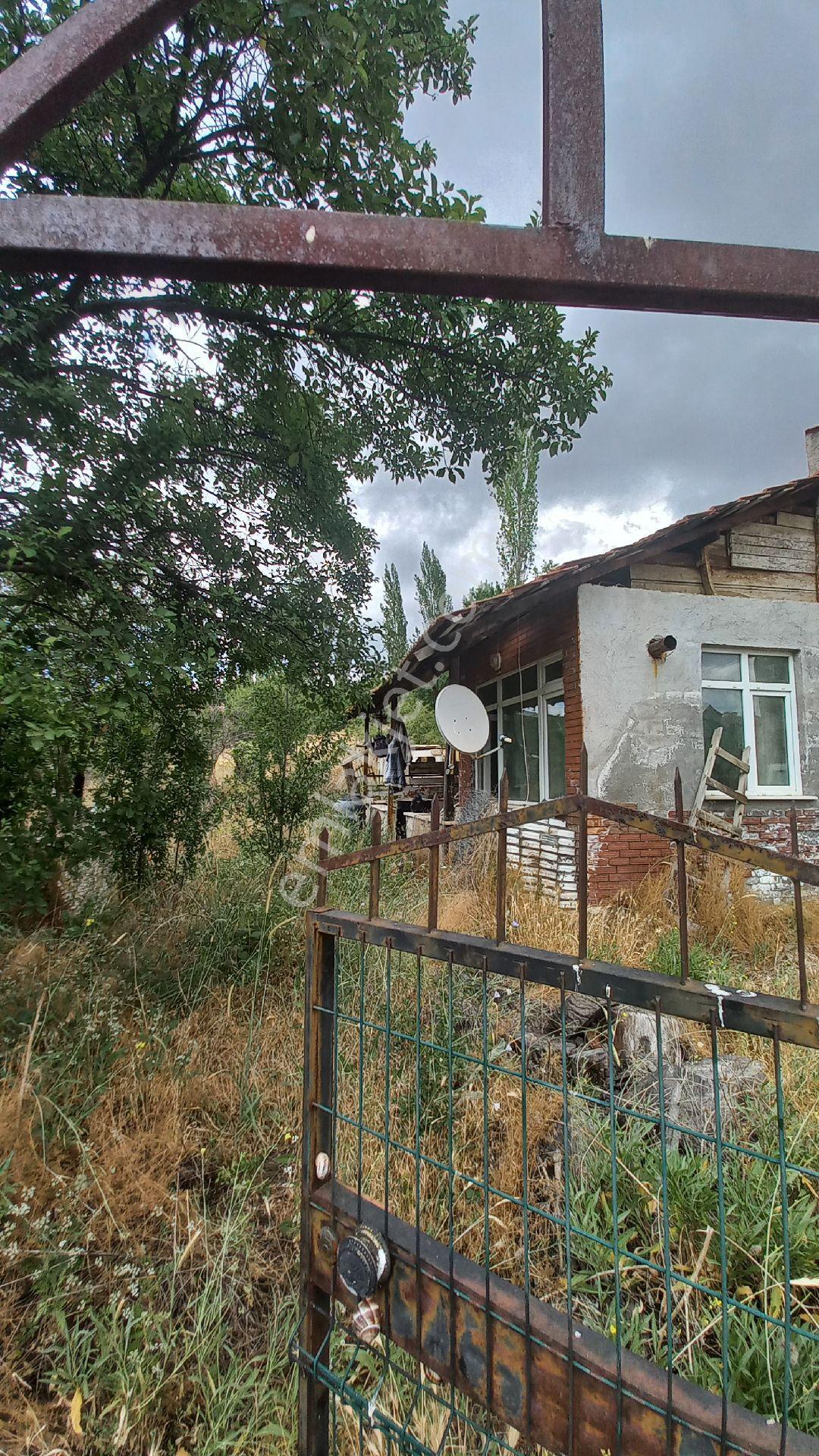 Vatan Emlakdan Ilıca Kaplıcalarında Hamamlara Yakın Satılık Bina Veya Arsa - Görsel 17