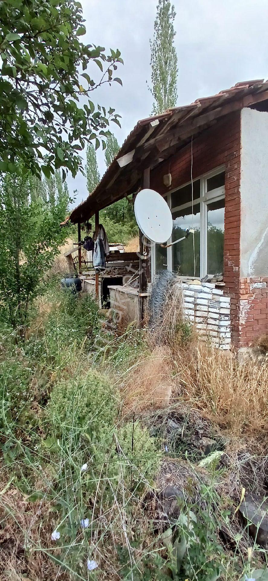 Vatan Emlakdan Ilıca Kaplıcalarında Hamamlara Yakın Satılık Bina Veya Arsa - Görsel 11