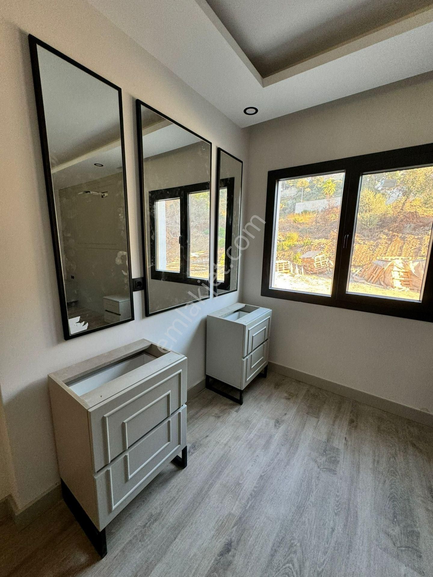 Kuşadasında Yeni Satılık Deniz Manzaralı Doğalgazlı Lüks Daireler - Görsel 8