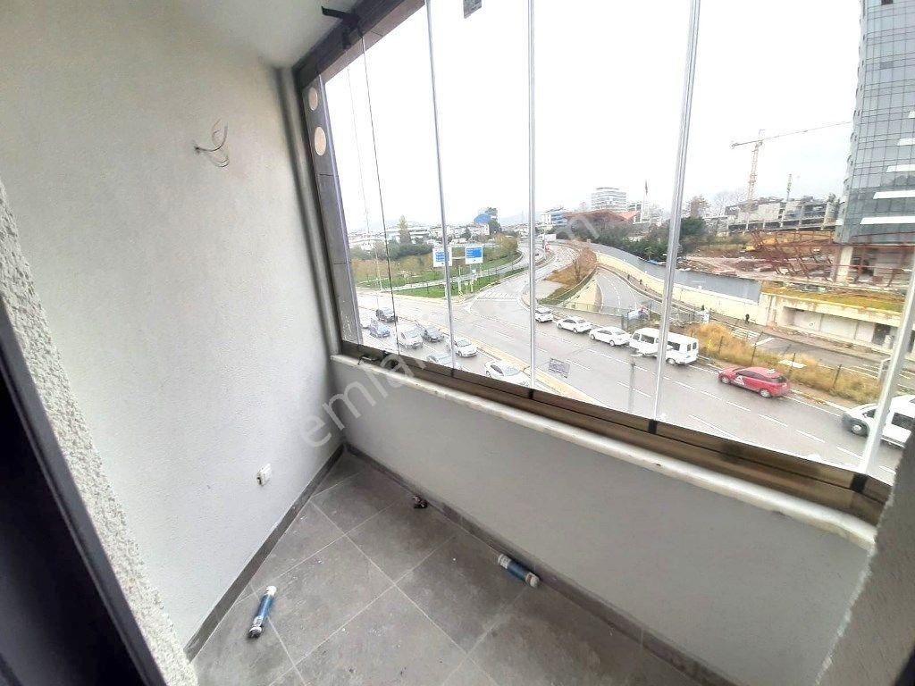 Kaçmaz'dan Küçükyalı Metro'da 3+1 Yeni Bina Ön Cephe - Görsel 7