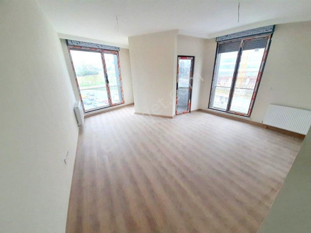 Kaçmaz'dan Küçükyalı Metro'da 3+1 Yeni Bina Ön Cephe - Görsel 2