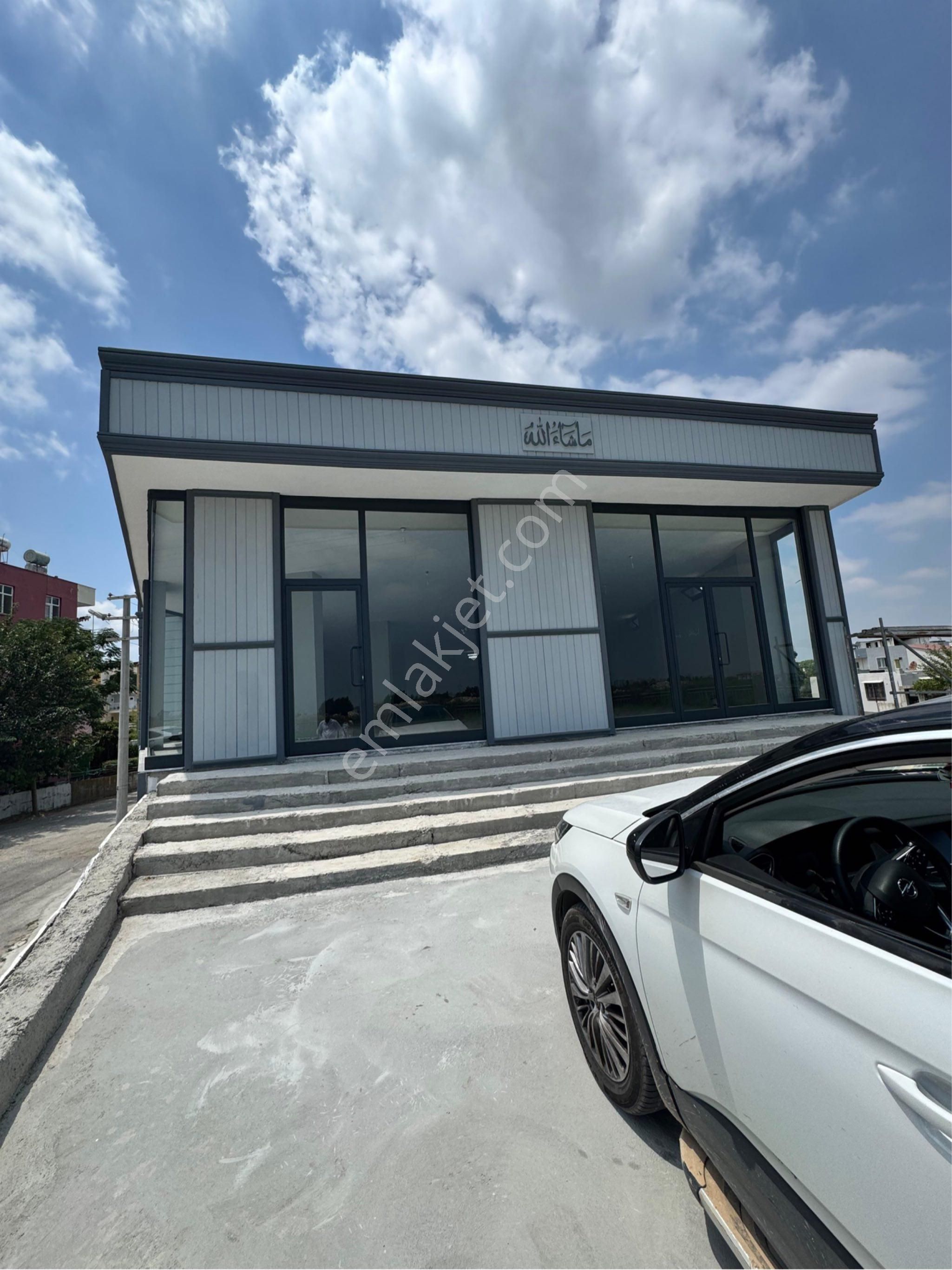 Kiralık 2 Dükkan 400m2