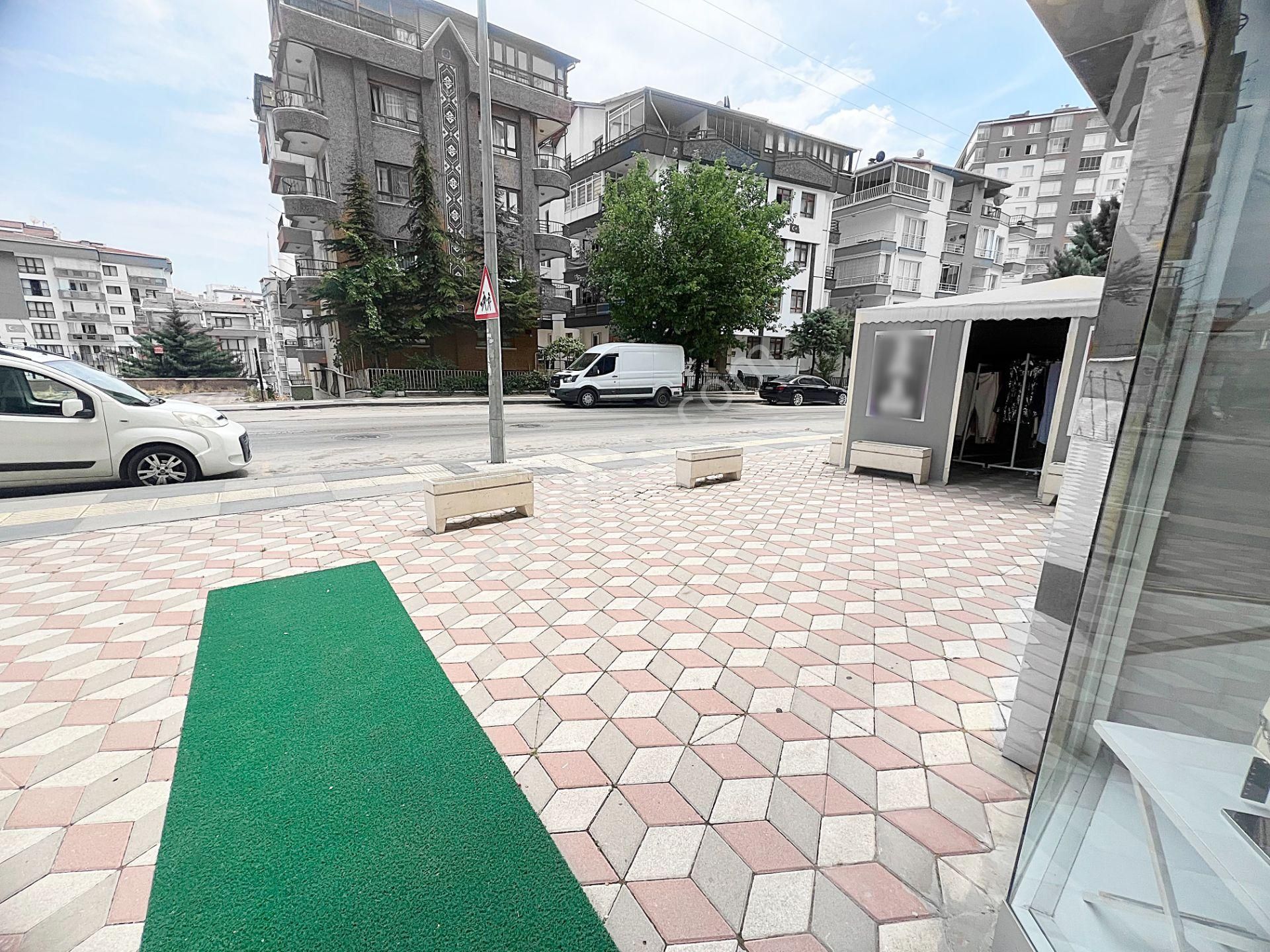 Sorgun Cadde De Geniş Vitrin Ön Cephe Hazır Kiracılı Yatırımlık - Görsel 2
