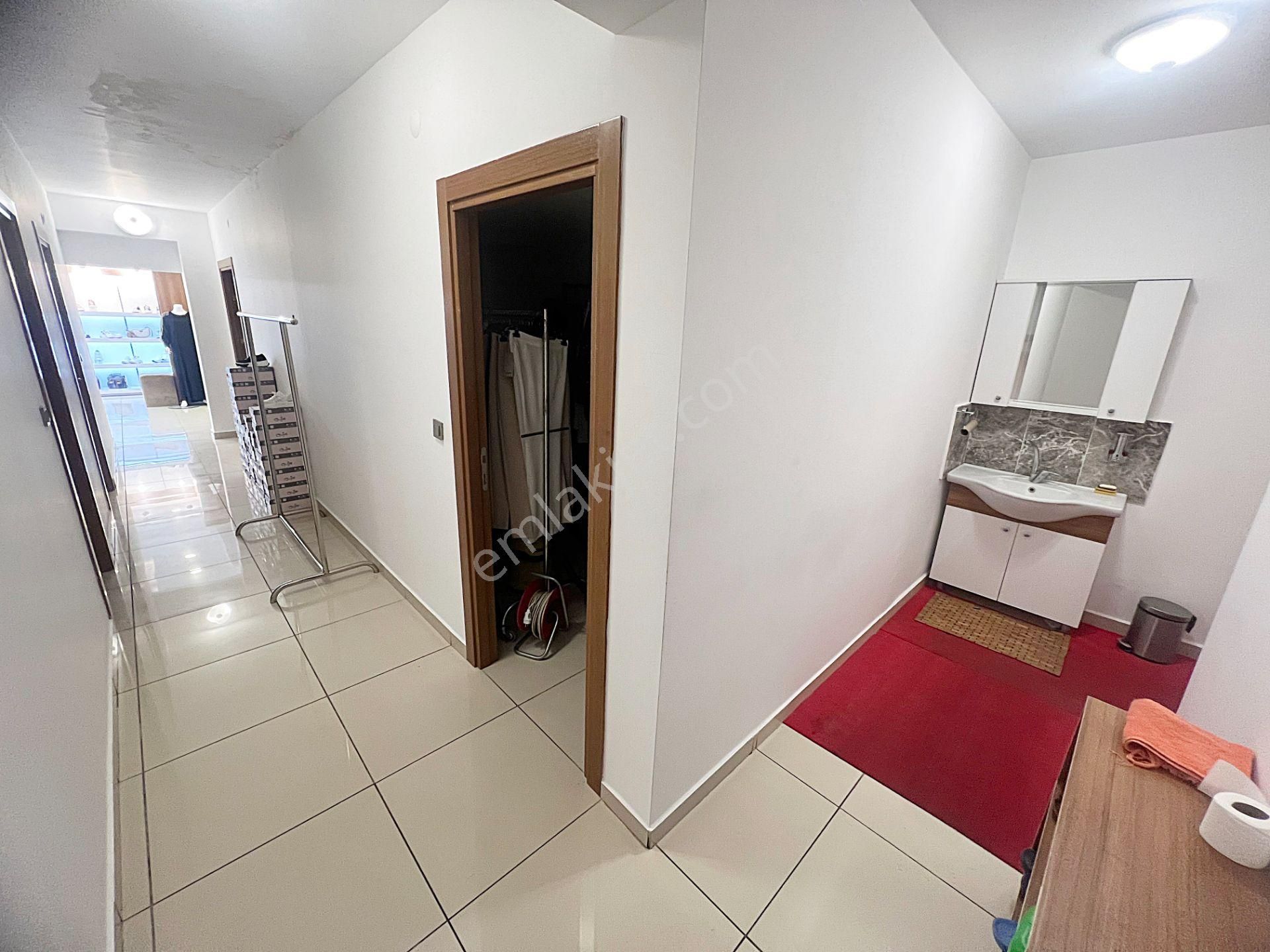 Sorgun Cadde De Geniş Vitrin Ön Cephe Hazır Kiracılı Yatırımlık - Görsel 31