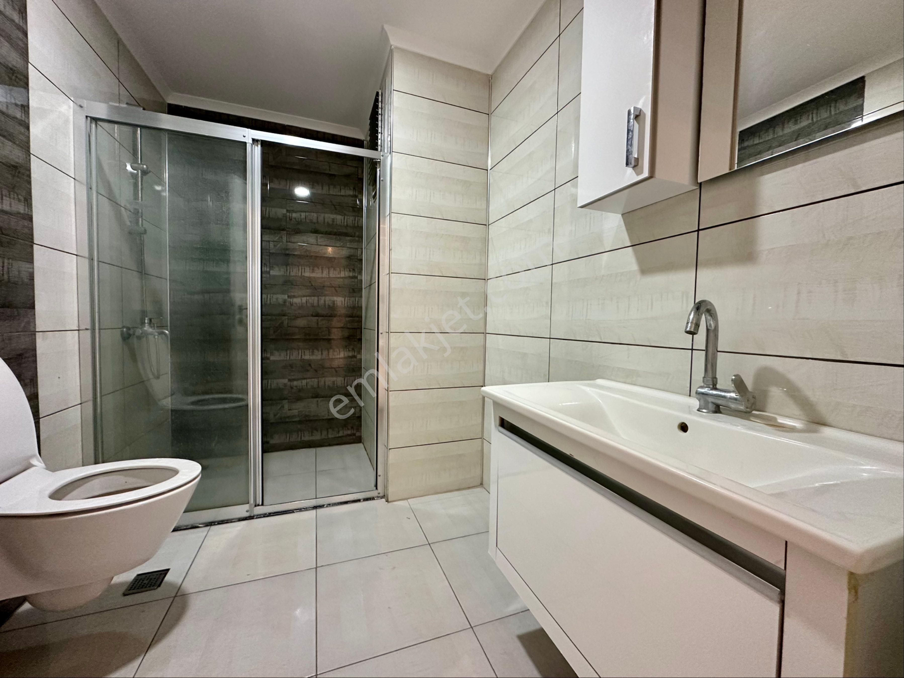 Mahmutlar’da Acil Satılık 3+1 160m2 Ayrı Mutfak Daire - Görsel 11