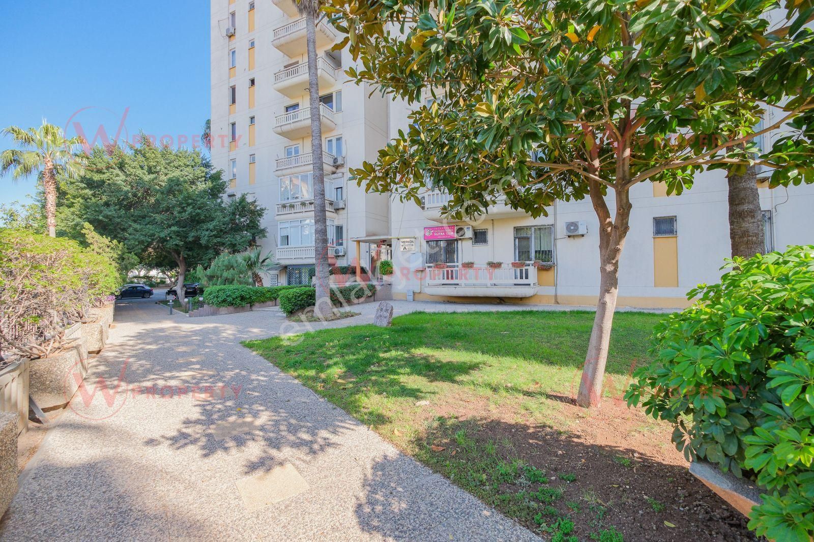 W Property'den Adnan Menderes Merkon Sitesi Deniz Manzaralı 4+1 - Görsel 31