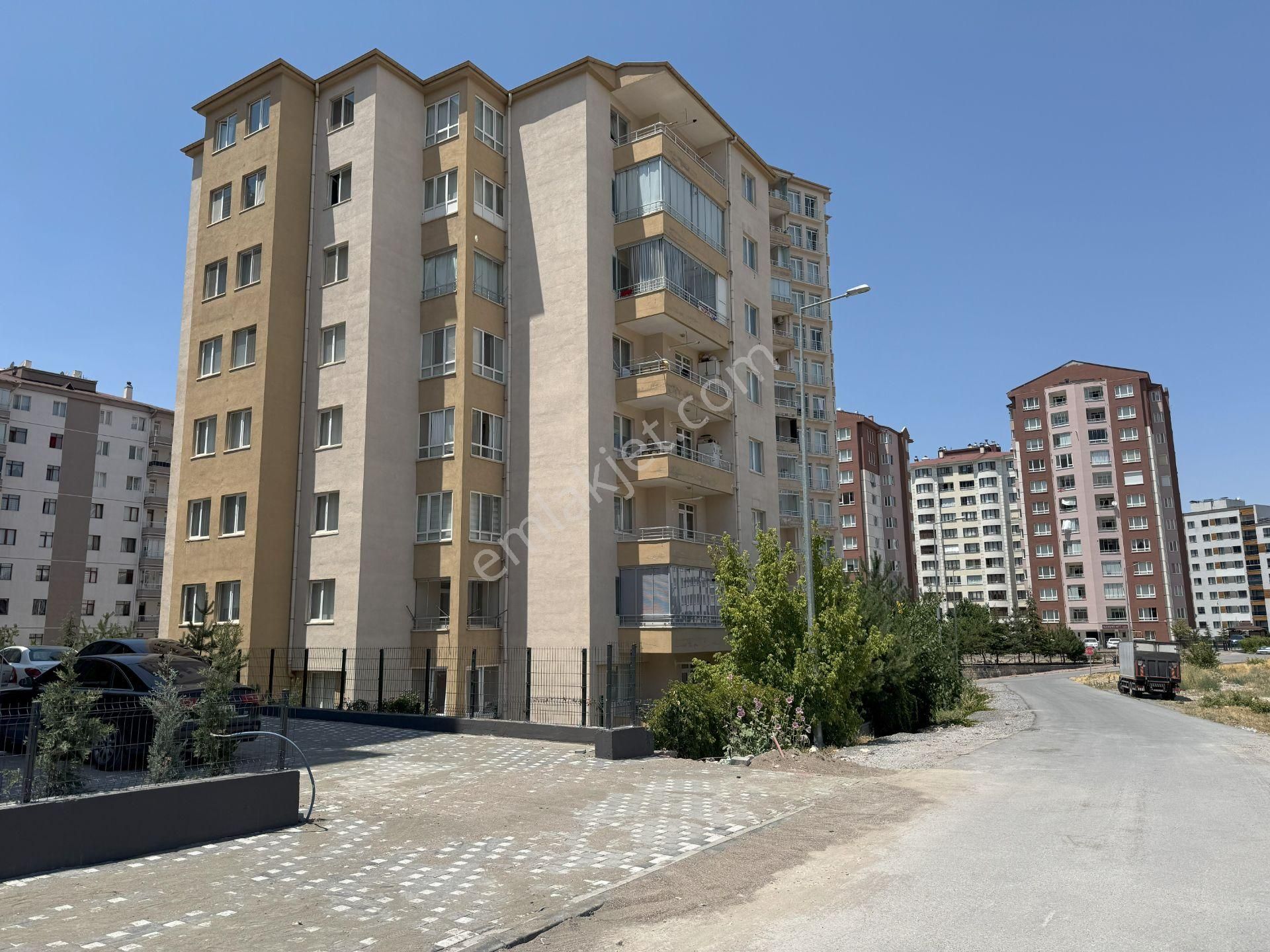 Cb Zenith | Talas Bahçelievlerde Site İçinde 3+1 Özel Daire